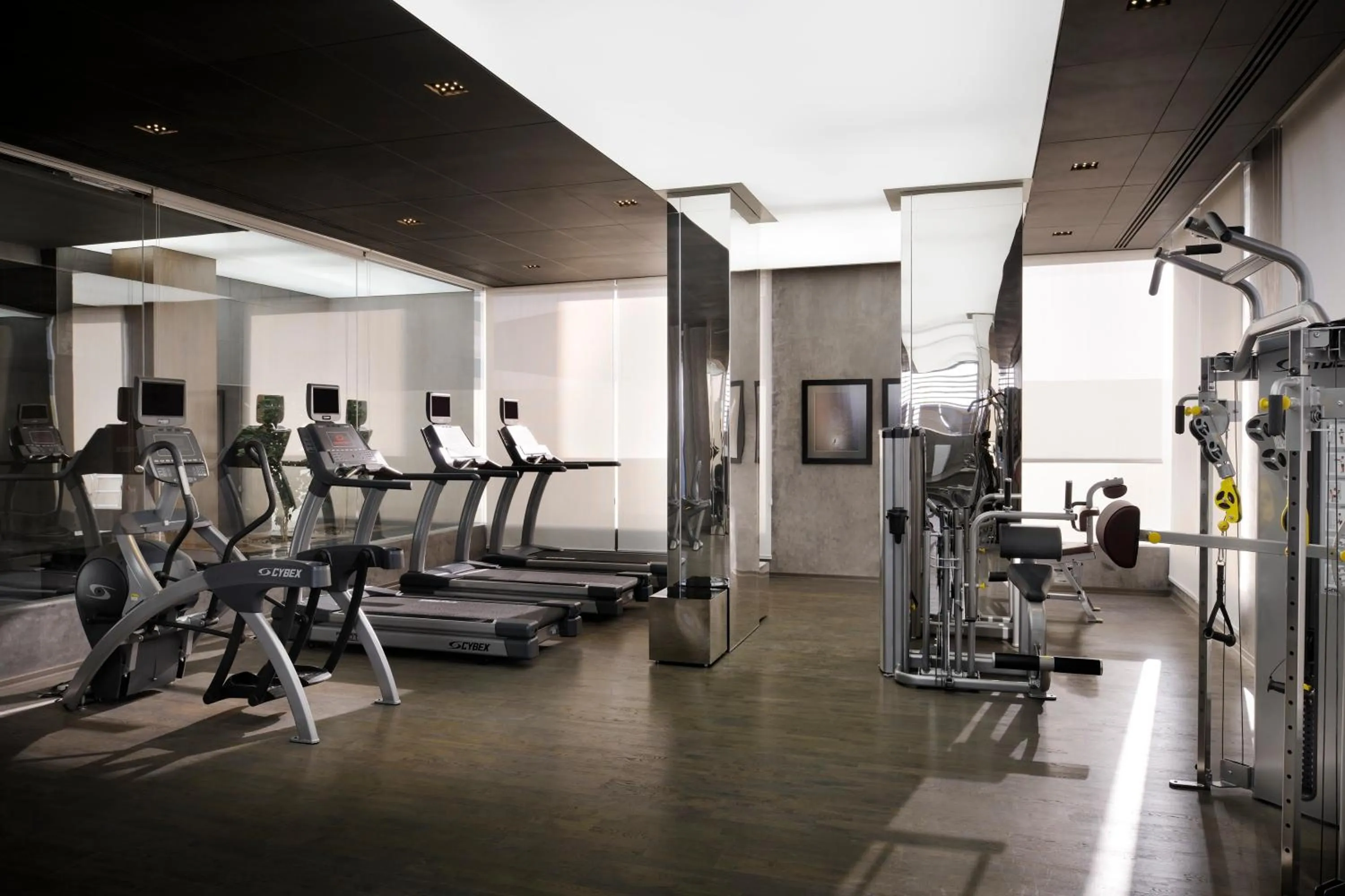 Fitness centre/facilities in Nassima Tower Hotel Apartments