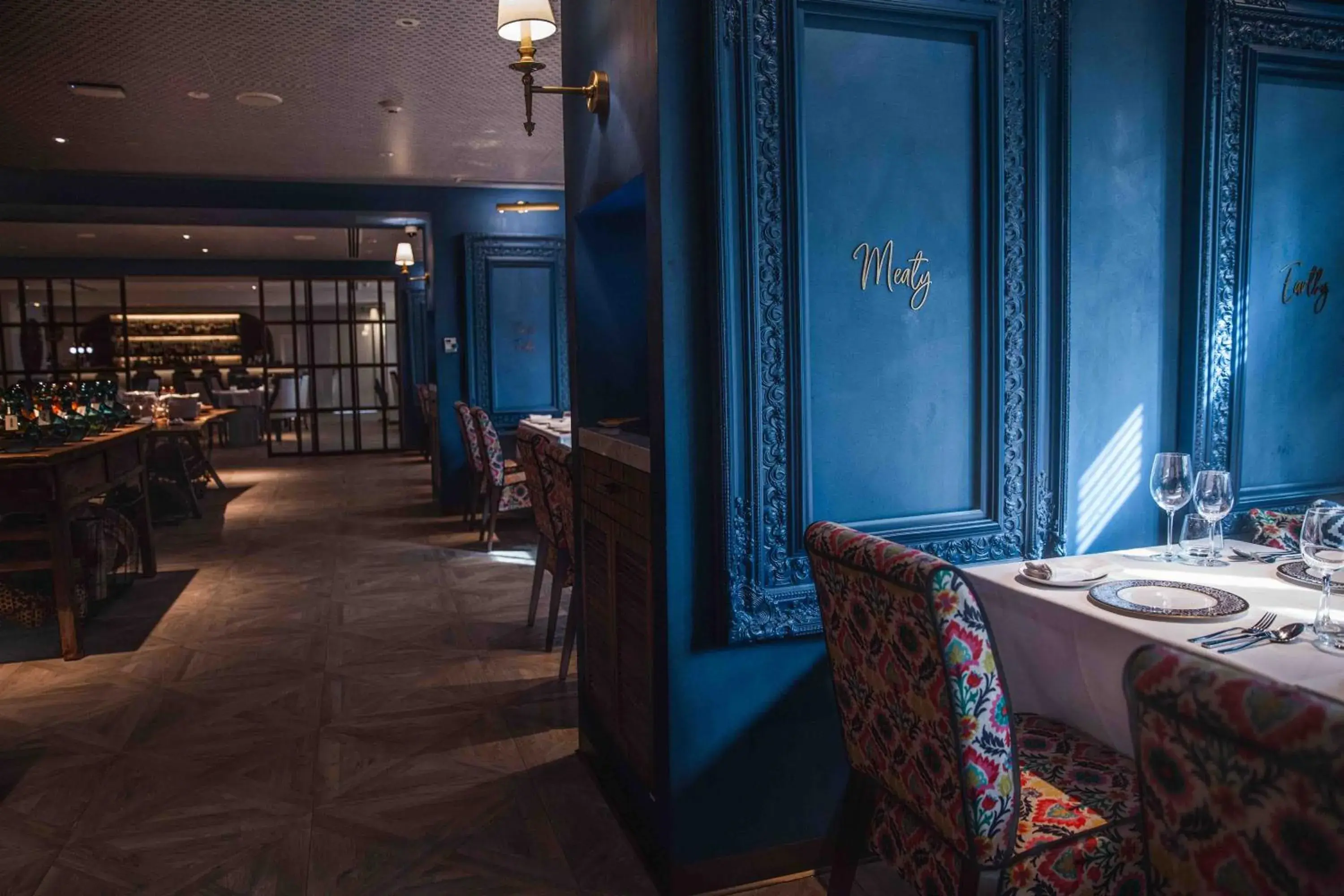 Restaurant/places to eat in Nassima Tower Hotel Apartments Restaurant/places to eat in Nassima Tower Hotel Apartments