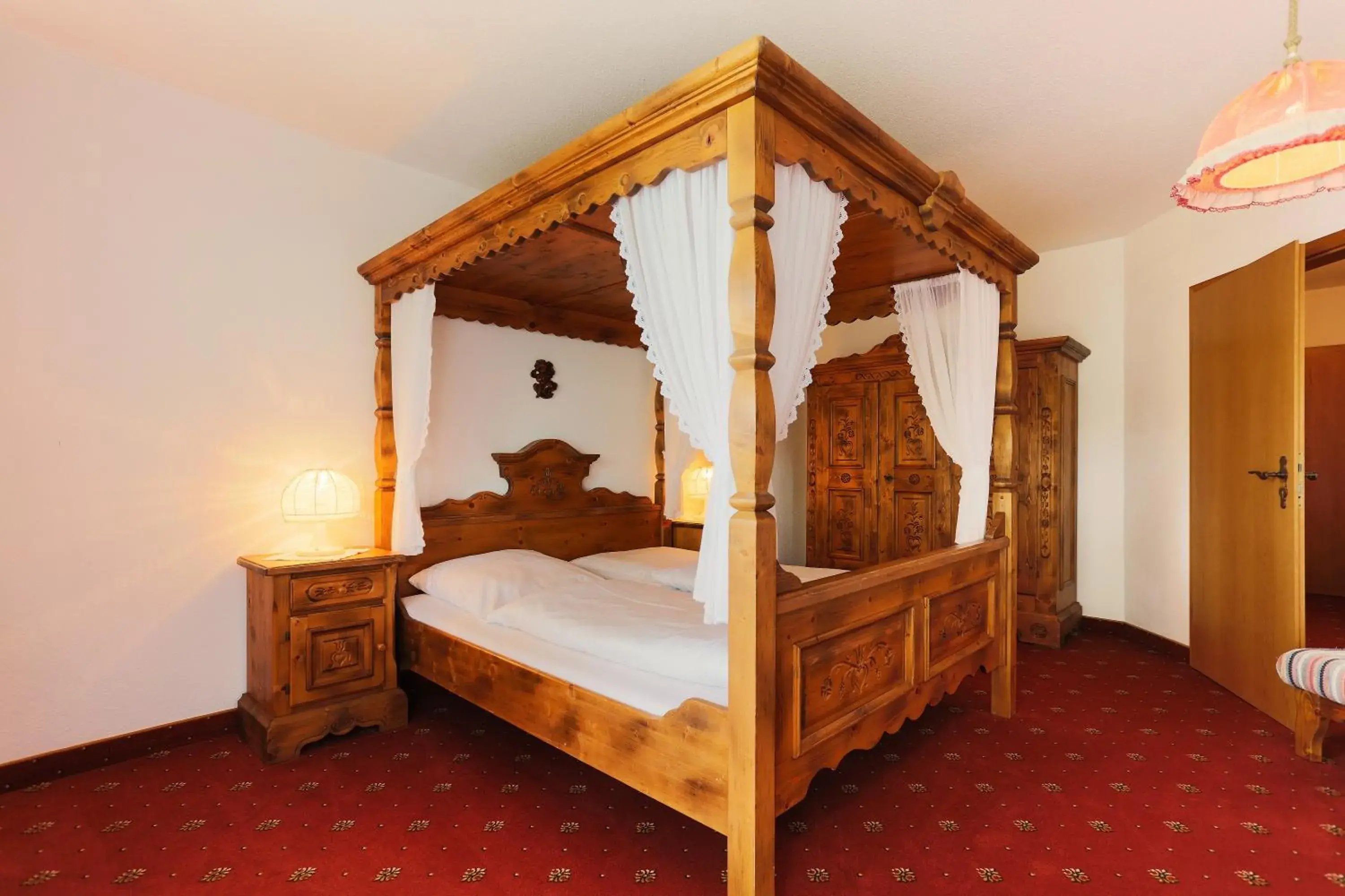 Deluxe Suite - single occupancy in Sattelbogener Hof Deluxe Suite - single occupancy in Sattelbogener Hof