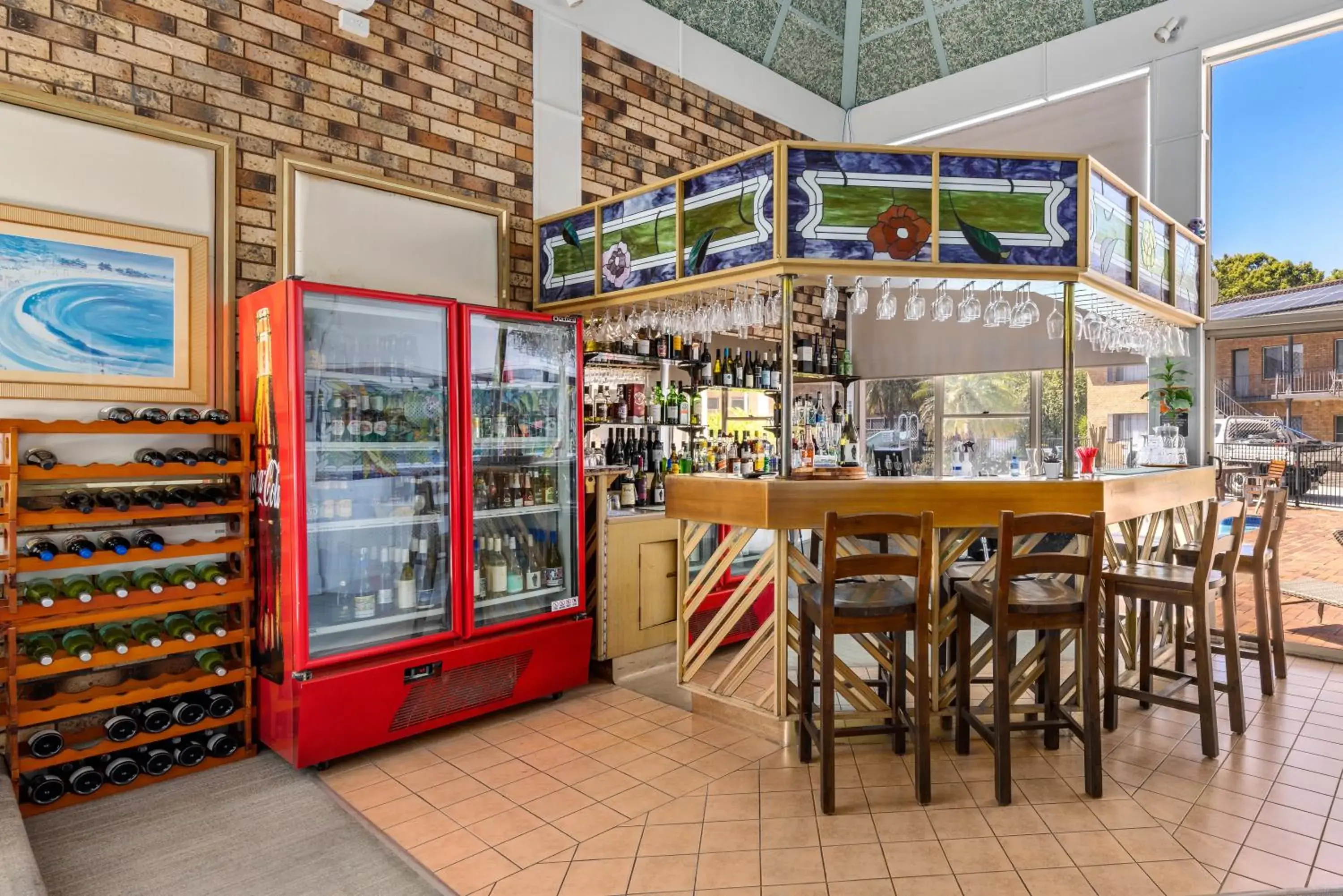 Lounge or bar in Sanctuary Resort Motor Inn Lounge or bar in Sanctuary Resort Motor Inn