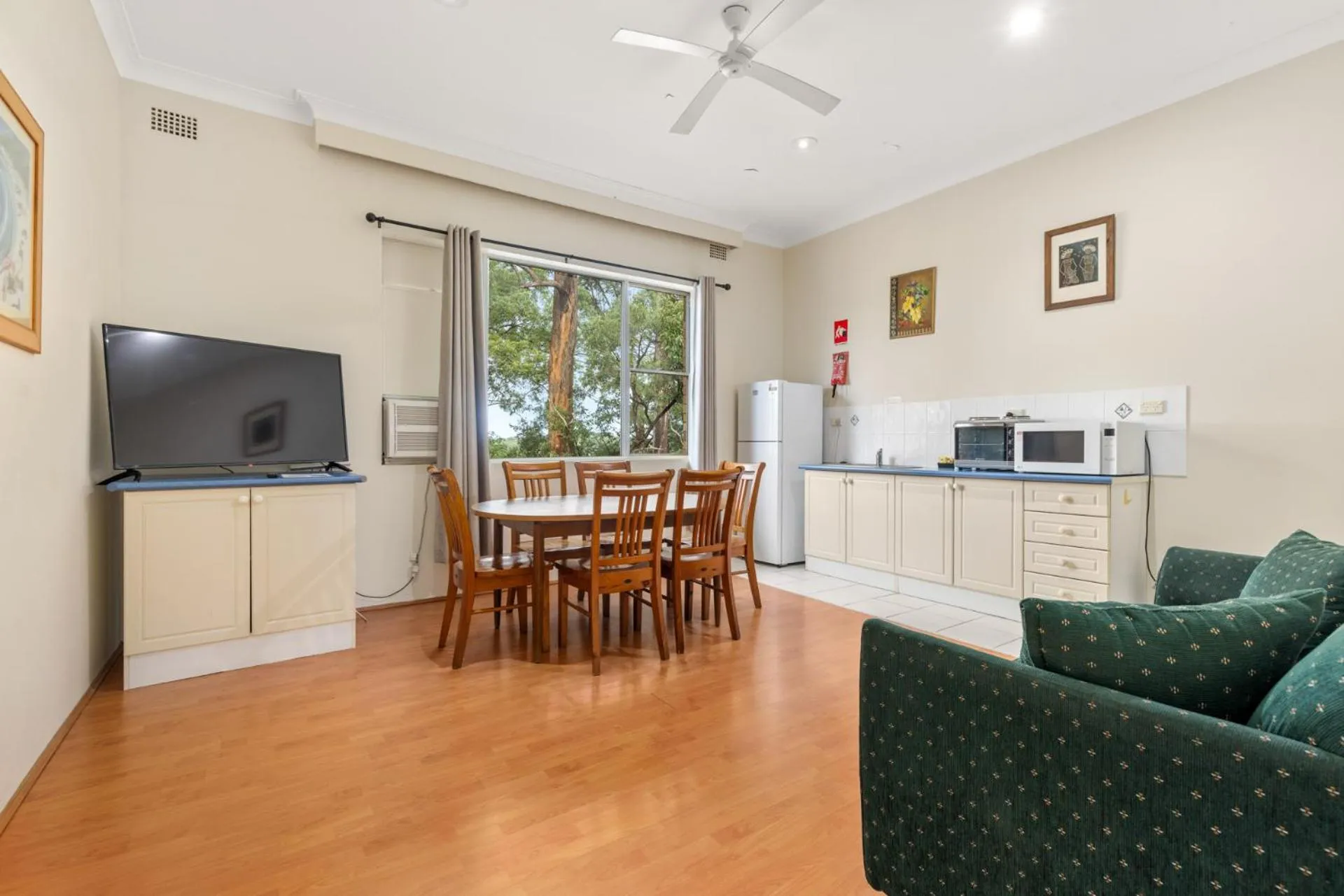 Dining area in Sanctuary Resort Motor Inn