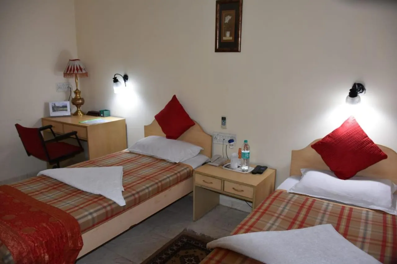 Bed in Taura Comfort