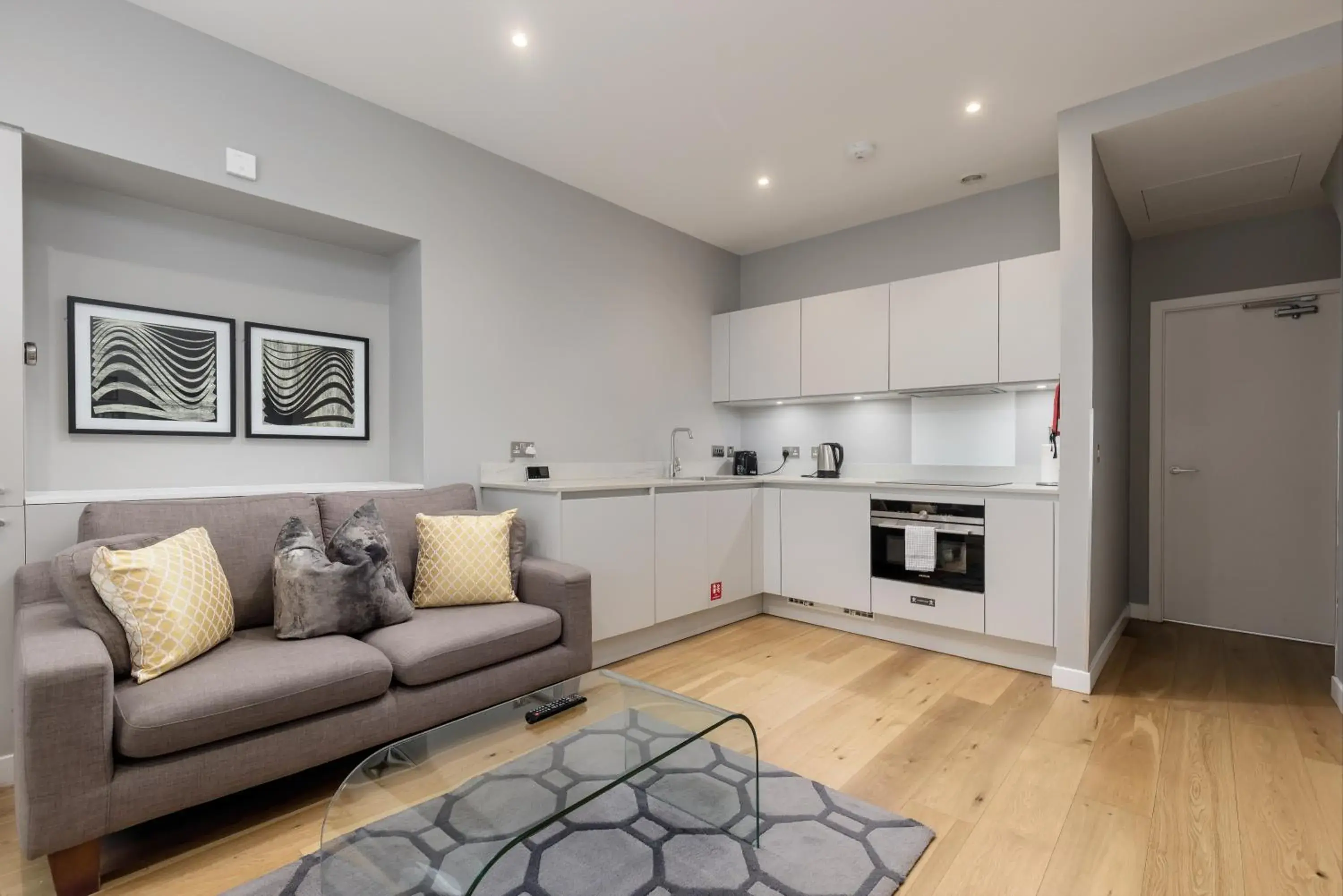 One-Bedroom Apartment in Destiny Scotland Apartments at Canning Street Lane One-Bedroom Apartment in Destiny Scotland Apartments at Canning Street Lane