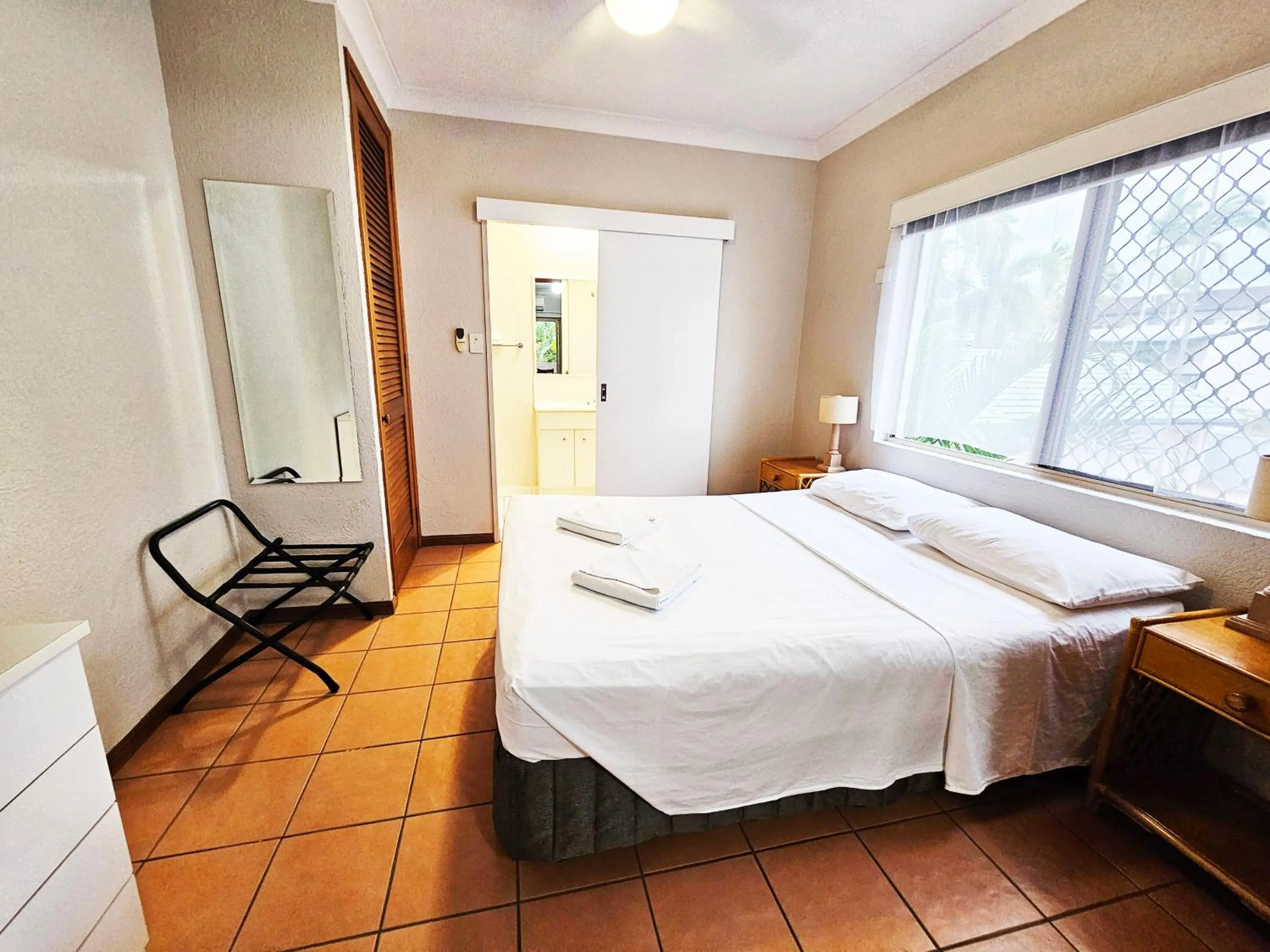 Bed in Royal Palm Villas