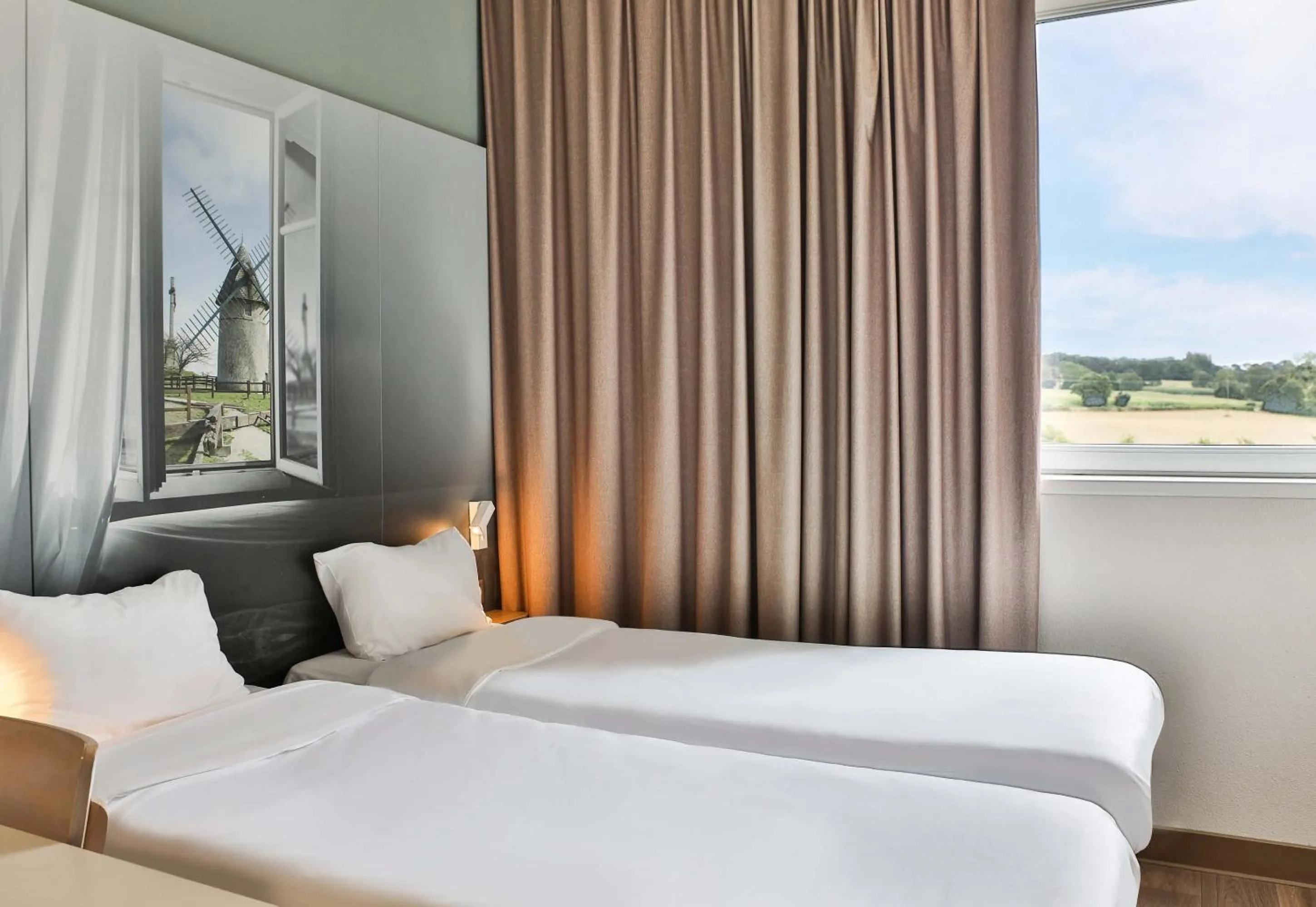 Bedroom, Bed in B&B HOTEL Les Herbiers