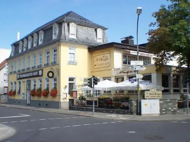 Property building in Hotel Borger