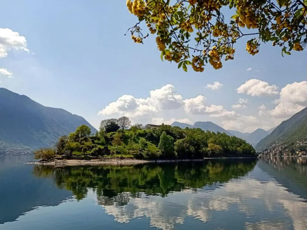 Island Garden - Ossuccio, Tremezzina by LoveComo