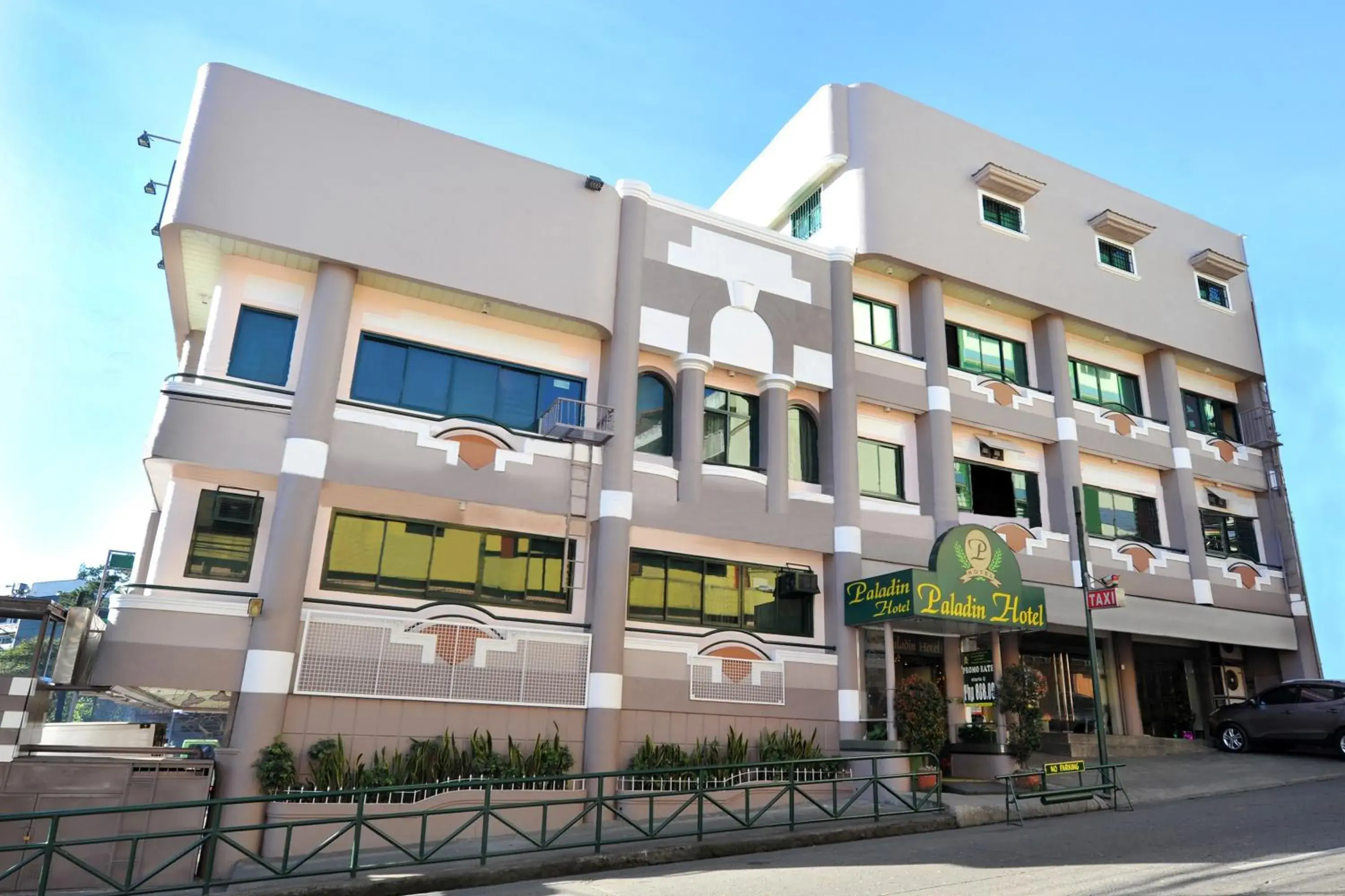 Facade/entrance, Property Building in Paladin Hotel