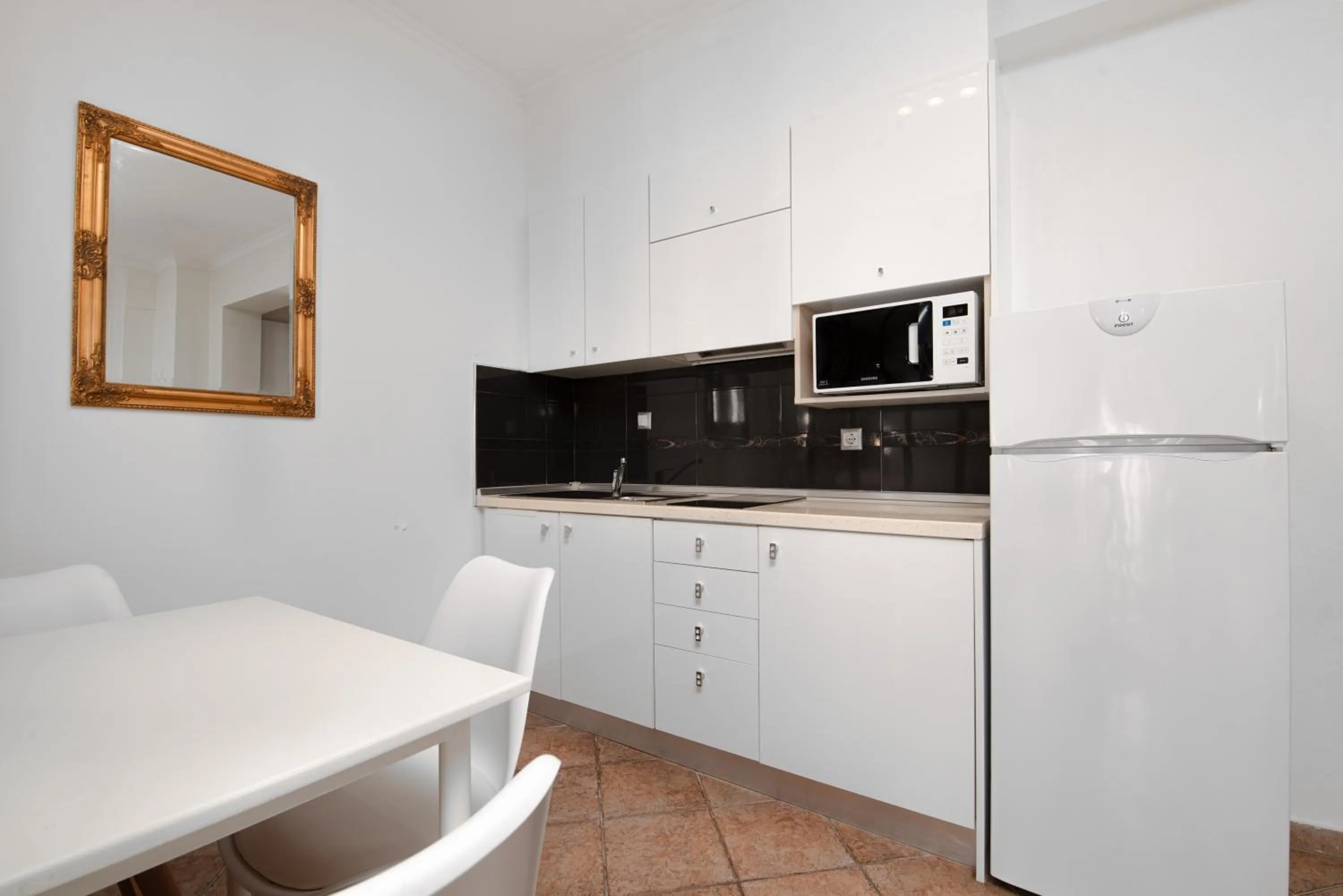 Kitchen or kitchenette in Hotel Aeollos
