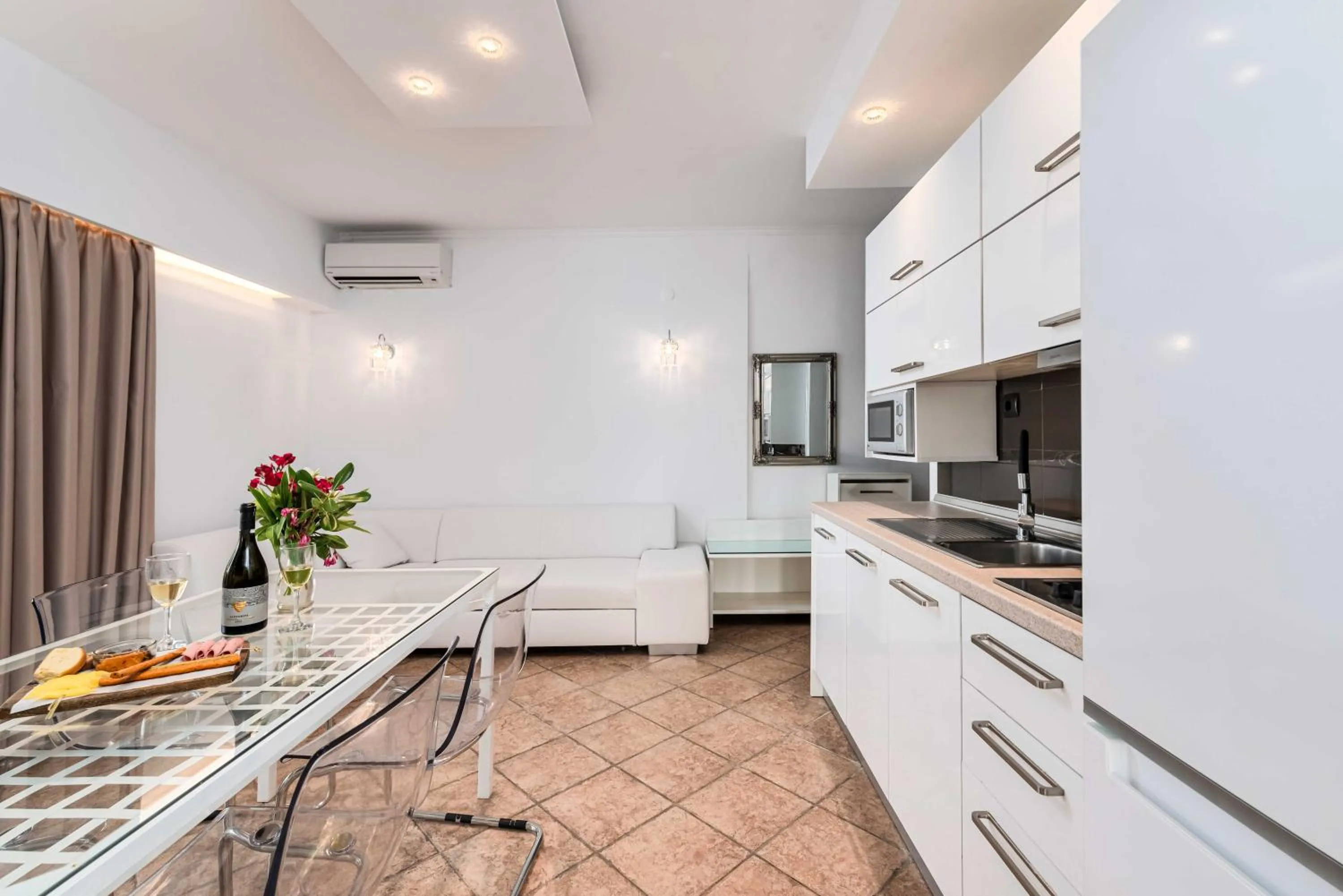 Kitchen or kitchenette in Hotel Aeollos