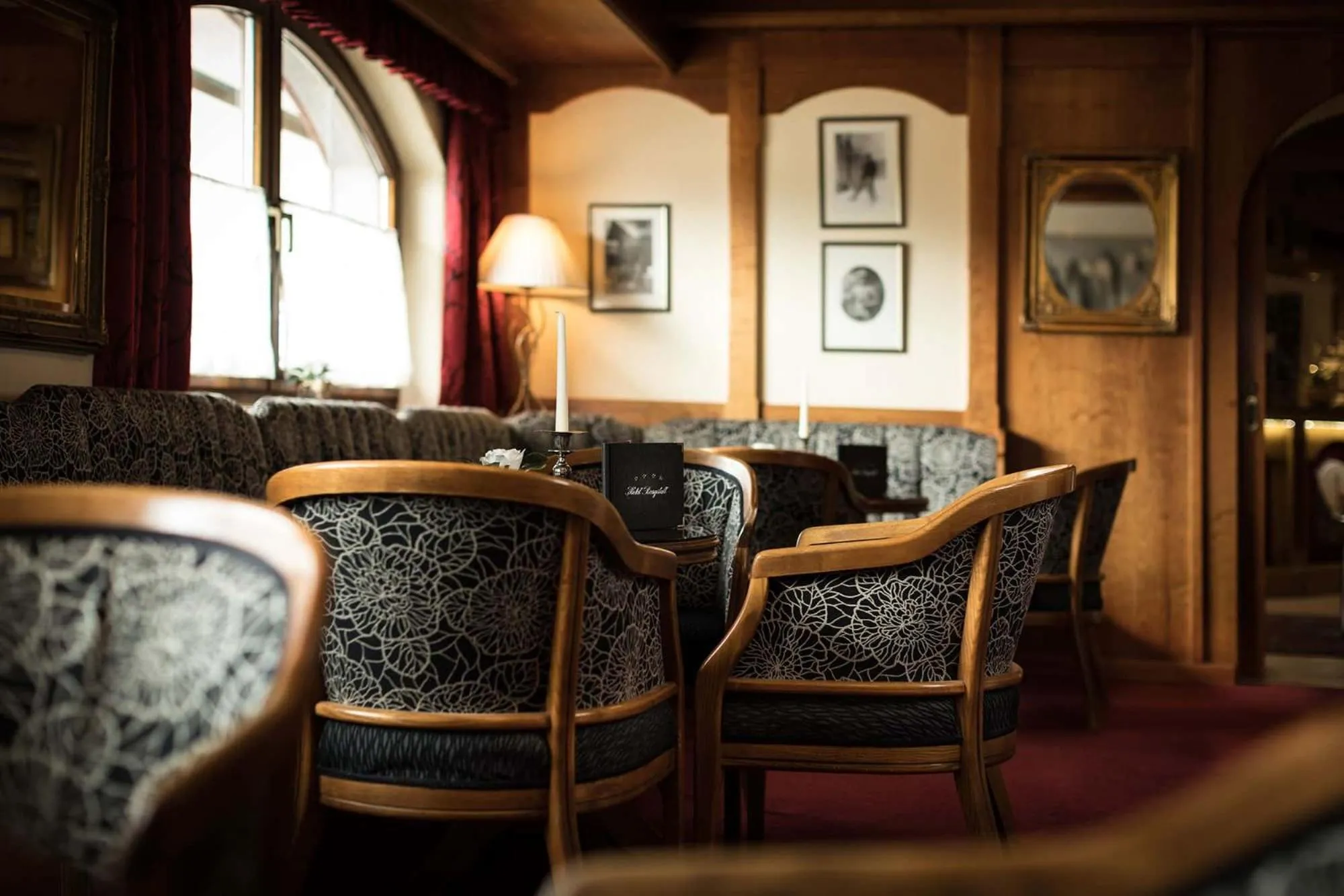 Lounge or bar in Hotel Burgstall