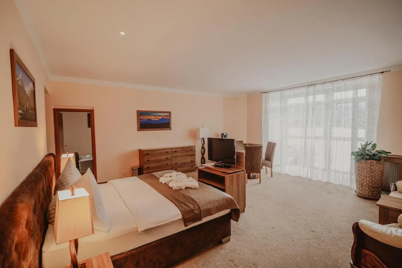 Bed in Hotel Solisko