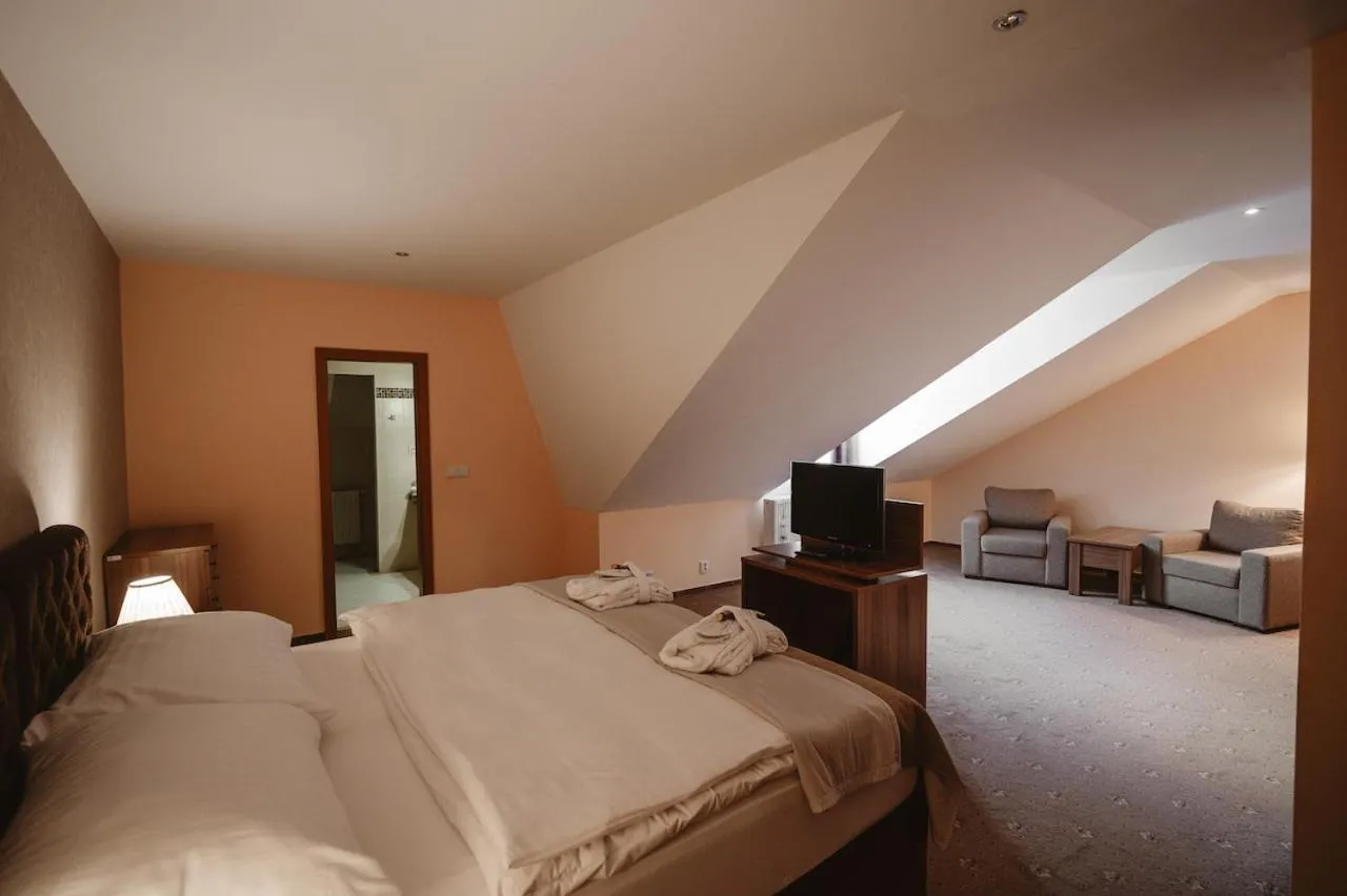 Bed in Hotel Solisko