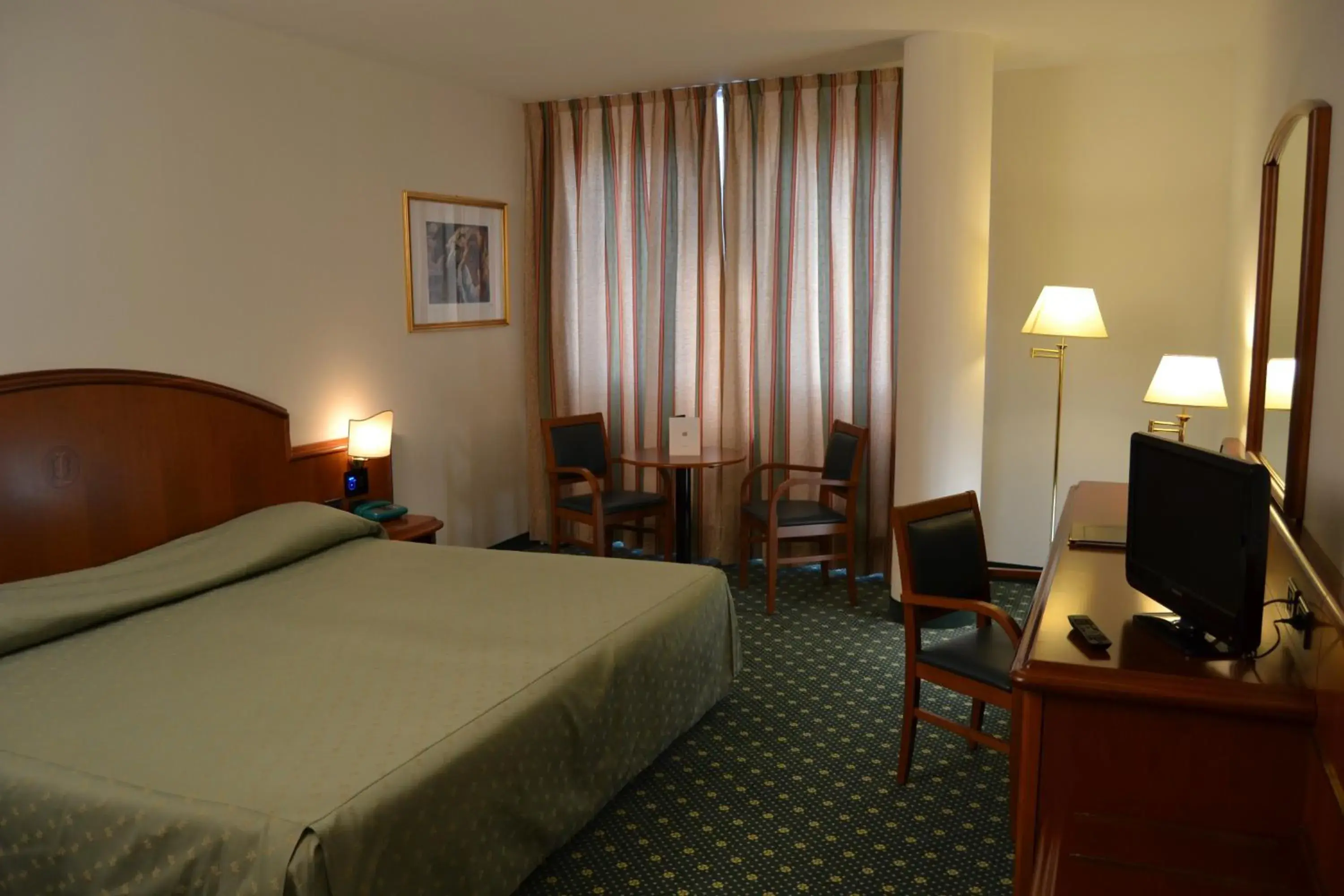 Photo of the whole room, Bed in Hotel Due Leoni Photo of the whole room, Bed in Hotel Due Leoni