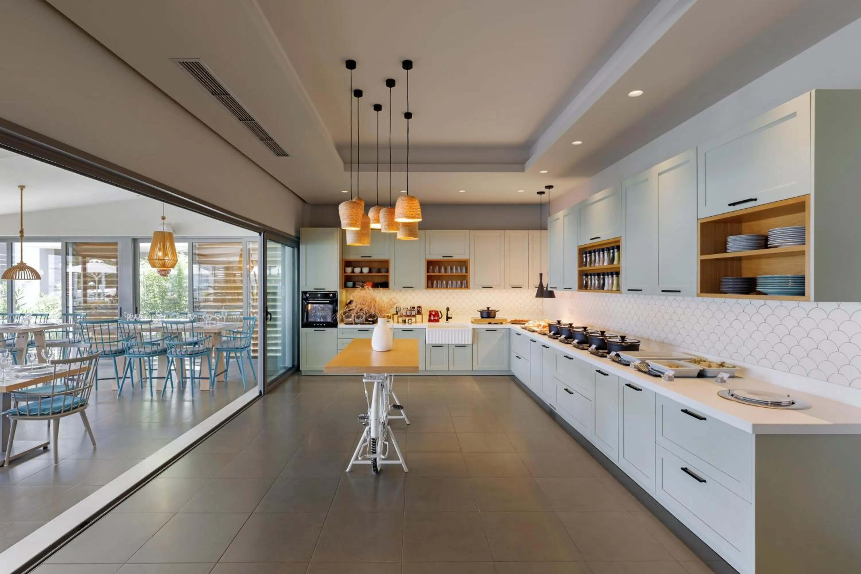 Buffet breakfast in Anastasia Hotel & Suites Mediterranean Comfort