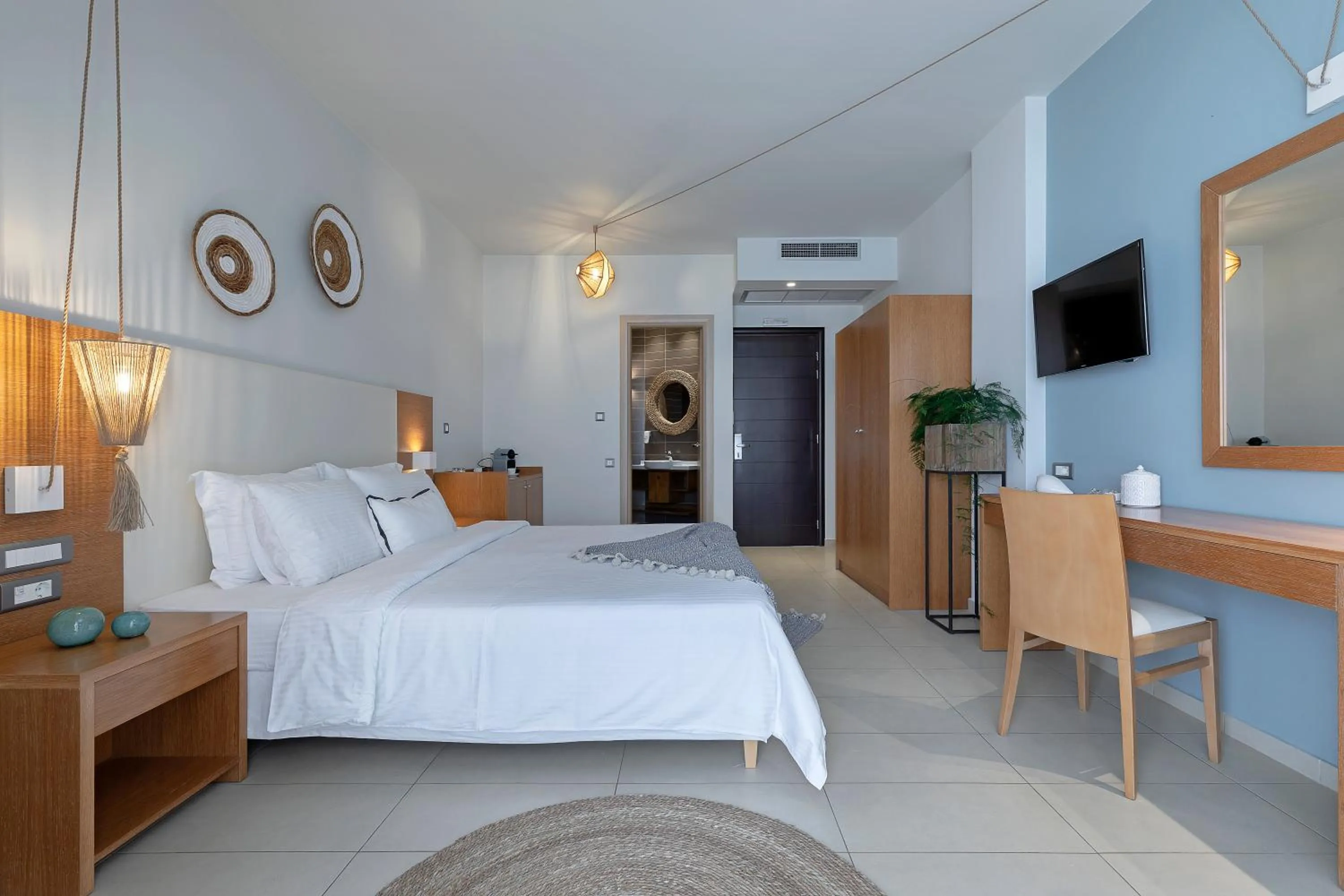 Bedroom, Bed in Anastasia Hotel & Suites Mediterranean Comfort