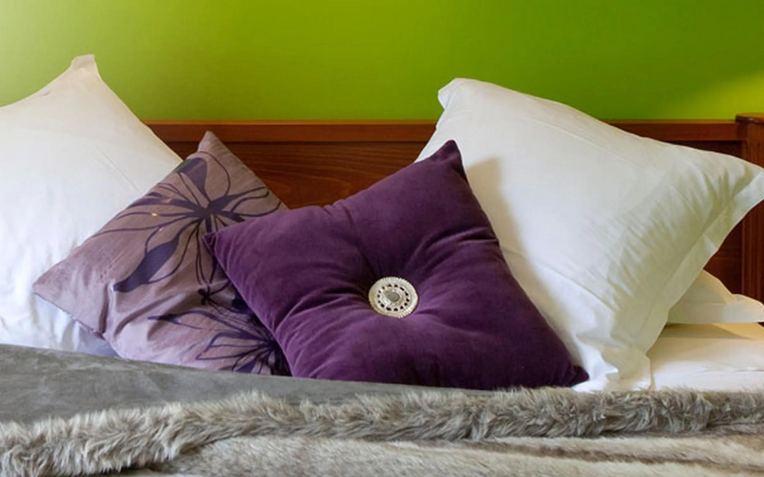 Bed in Logis La Source Bleue