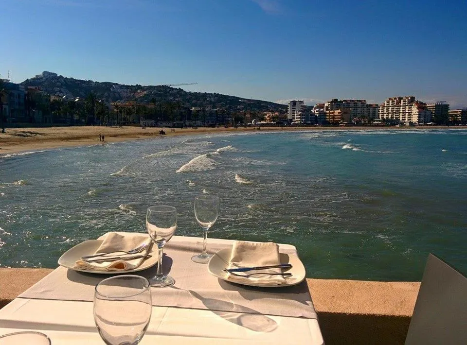 Restaurant/places to eat in Hotel Boutique La Mar - Adults Only
