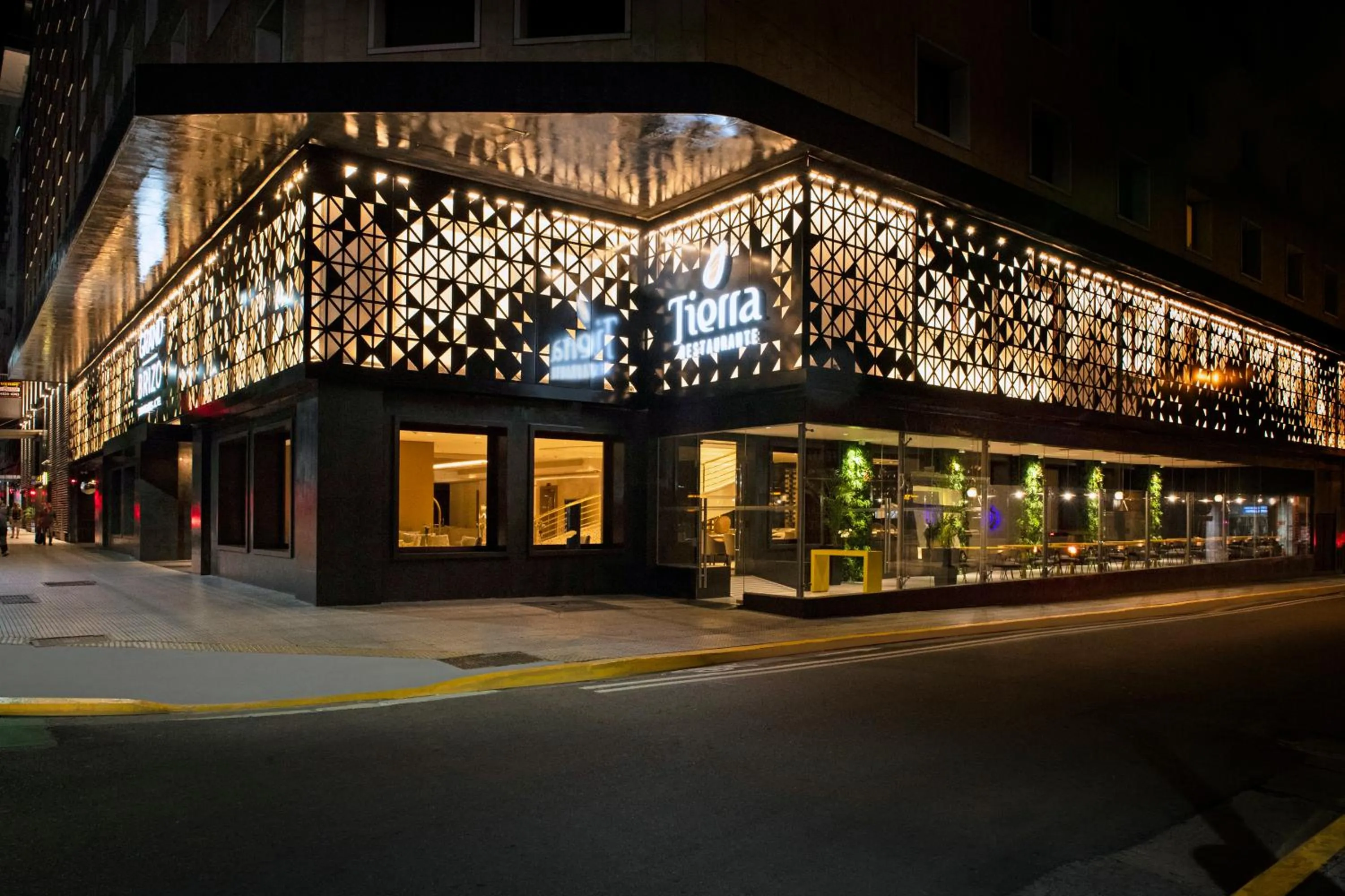 Property building in Hotel Grand Brizo Buenos Aires