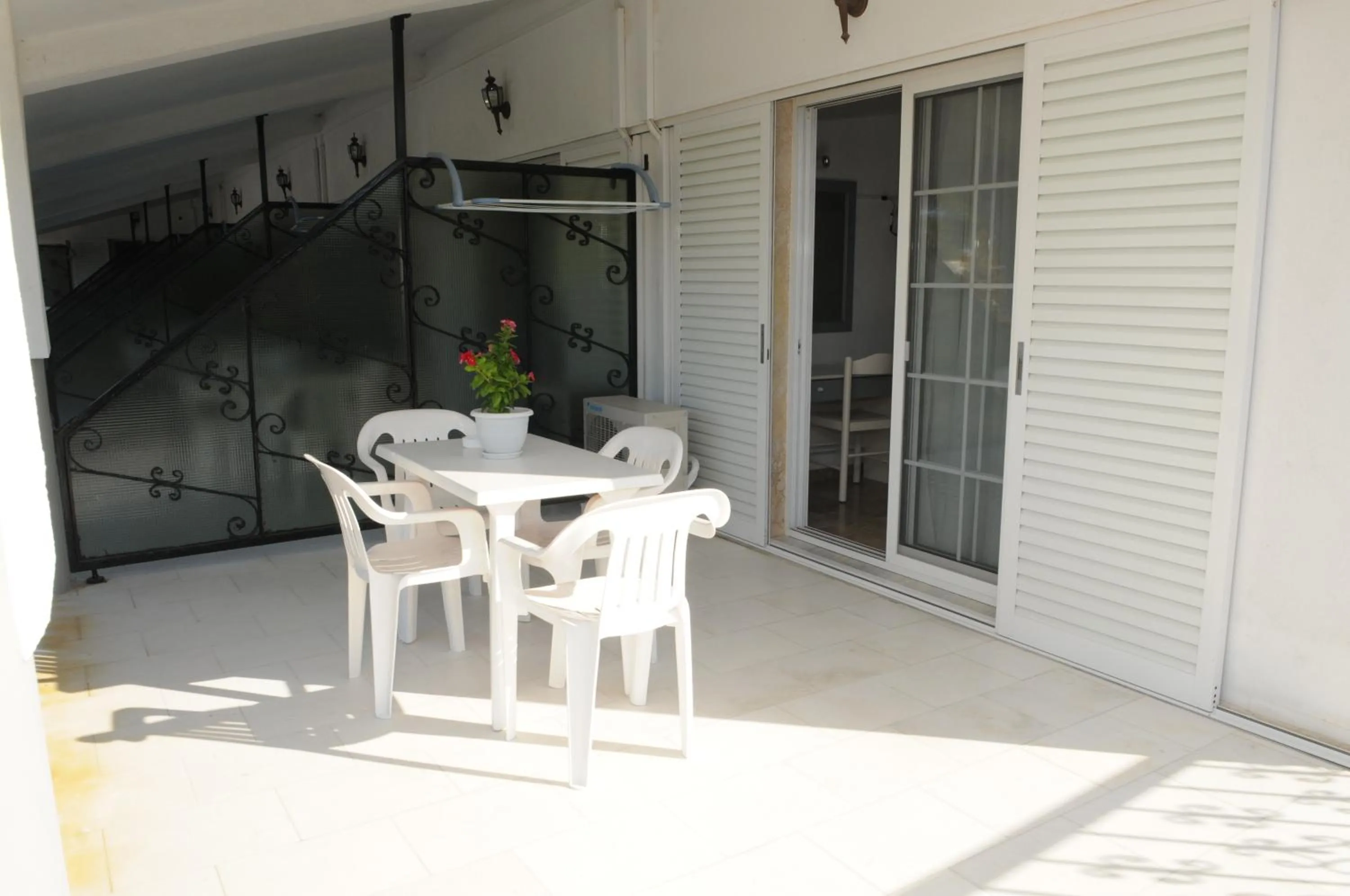 Balcony/Terrace in Pegasus Hotel