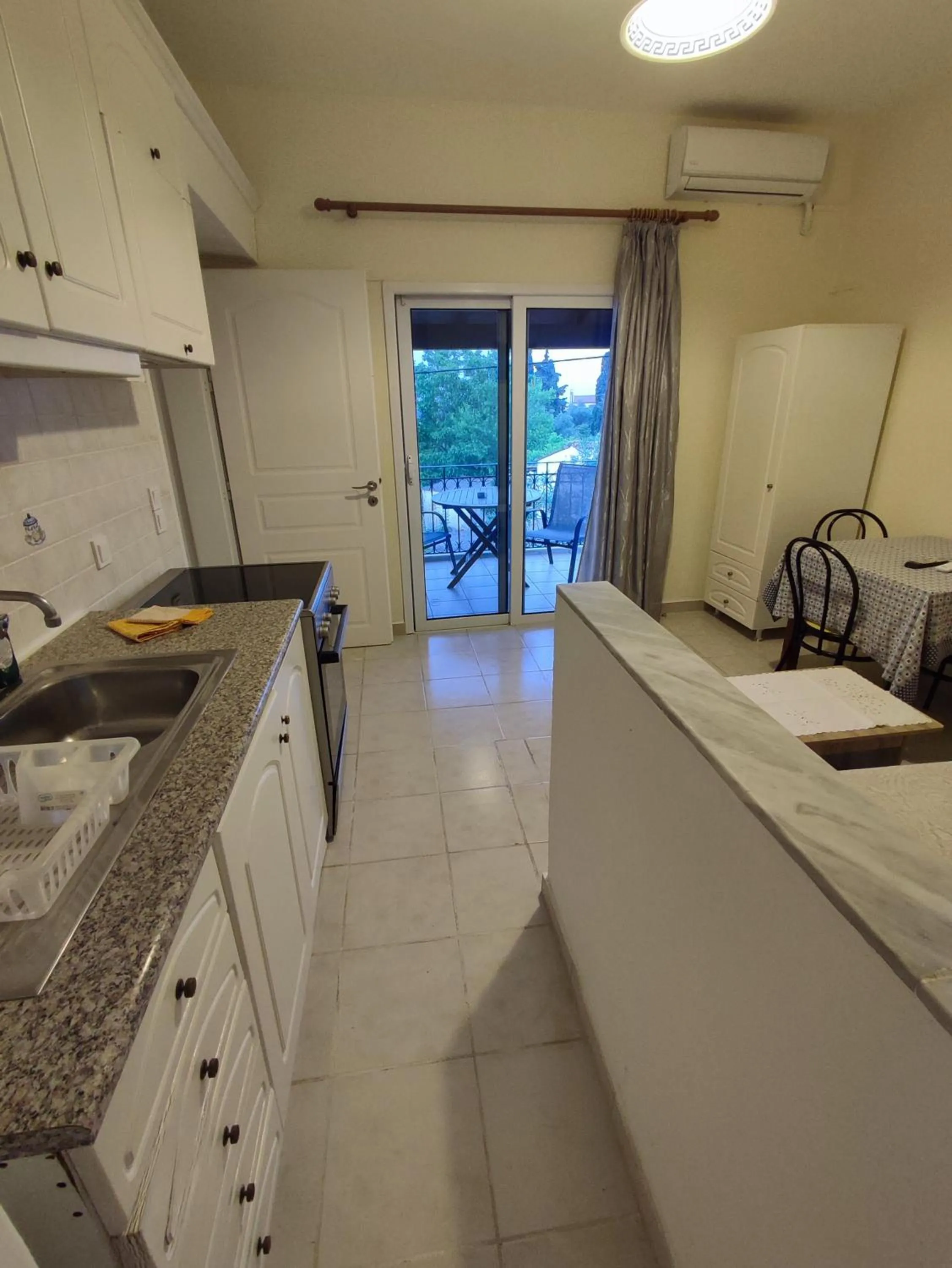 Kitchen or kitchenette in Villa Avra