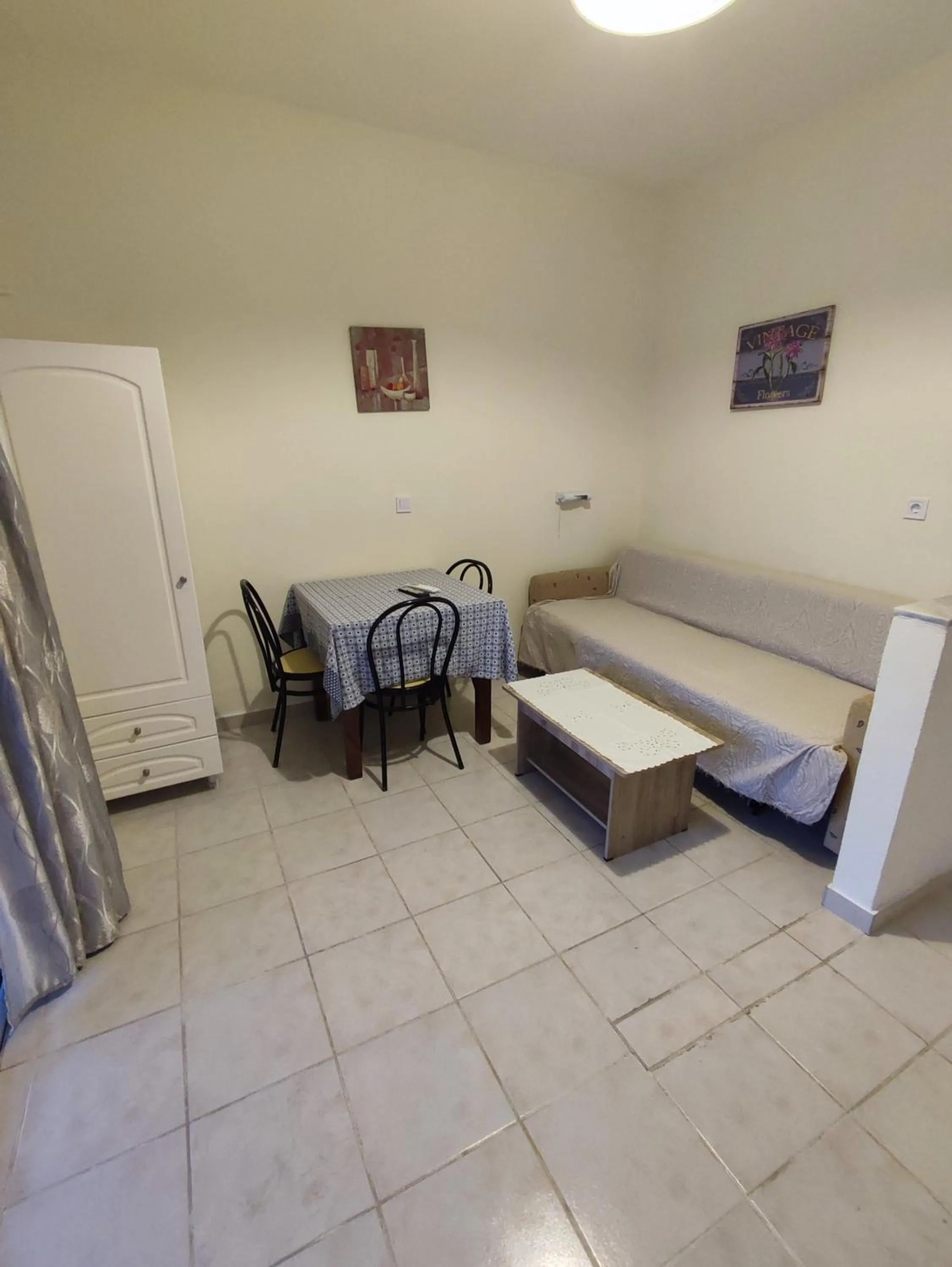Bed in Villa Avra