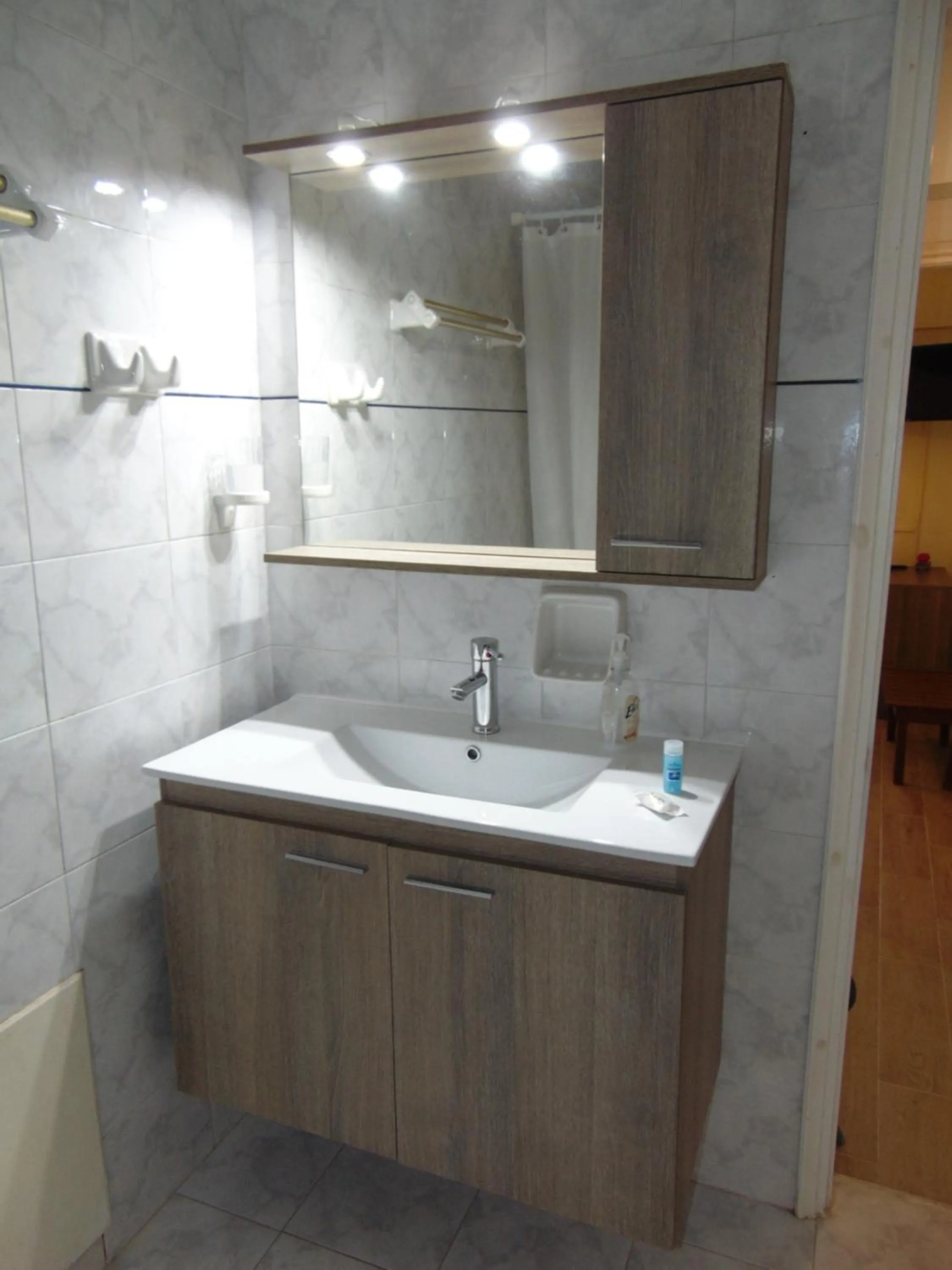 Shower in Villa Avra