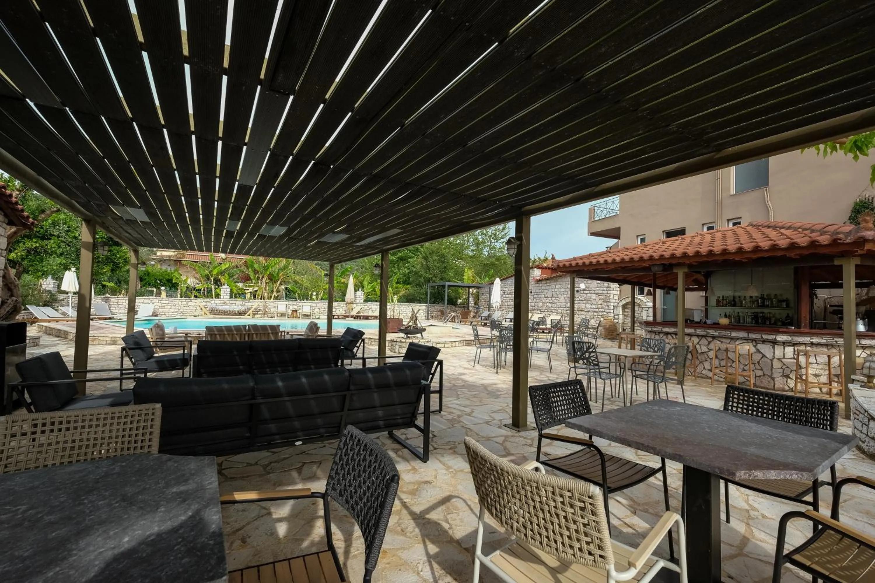 BBQ facilities in Kaiafas Lake Hotel