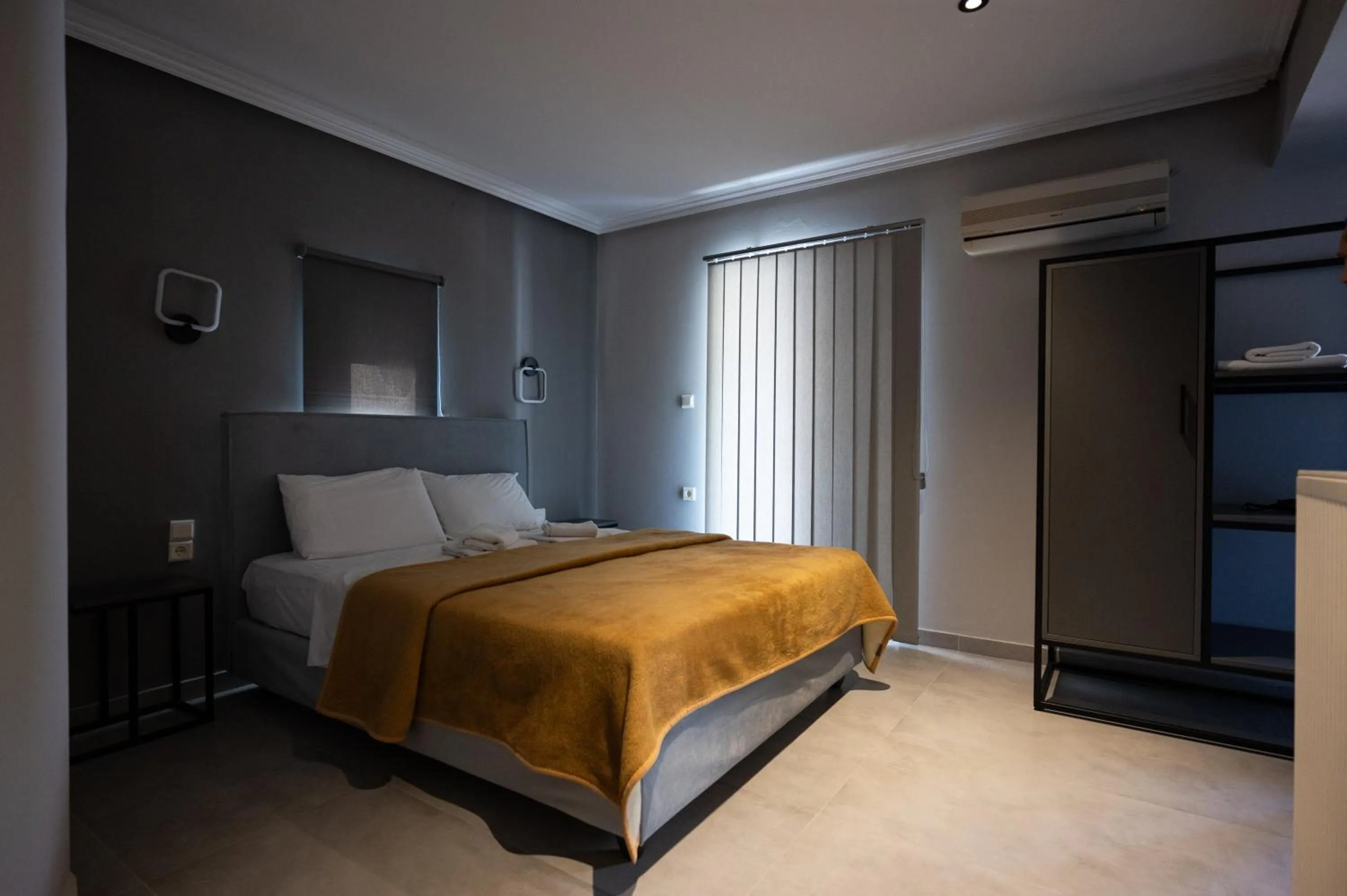 Bed in Kaiafas Lake Hotel