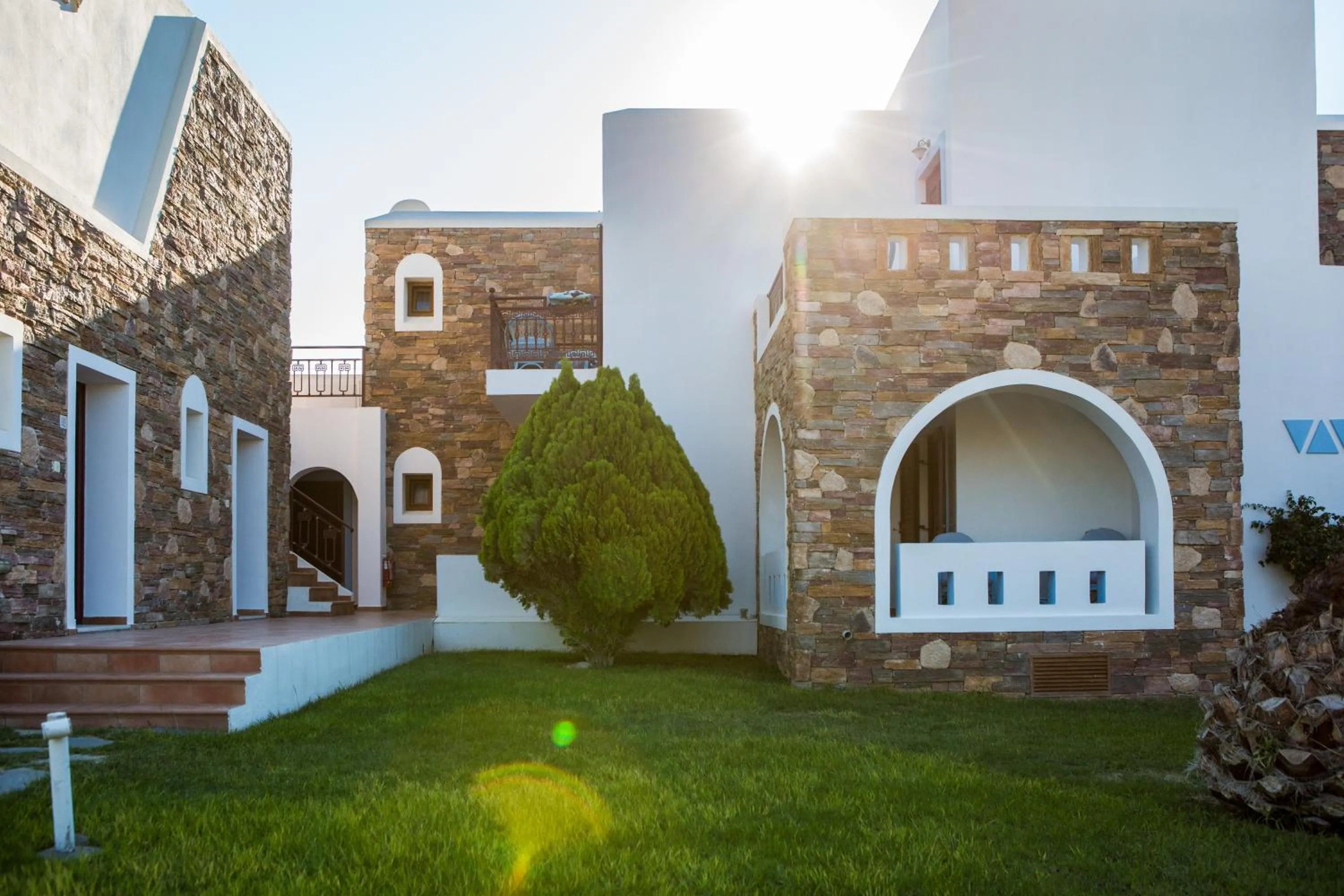 Garden view in Plaza Beach Hotel