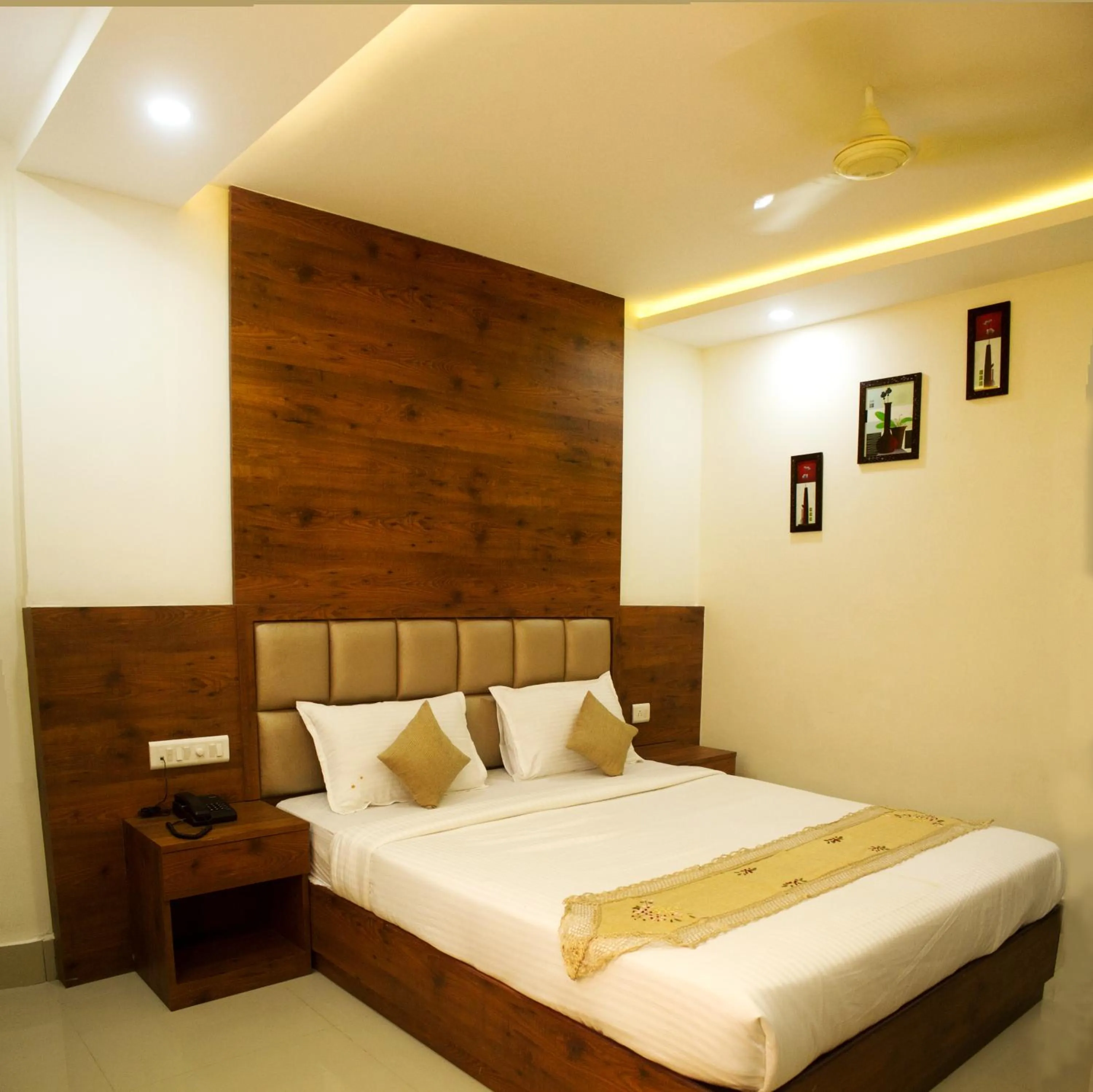 Bed in Nexstay Crystal Residency