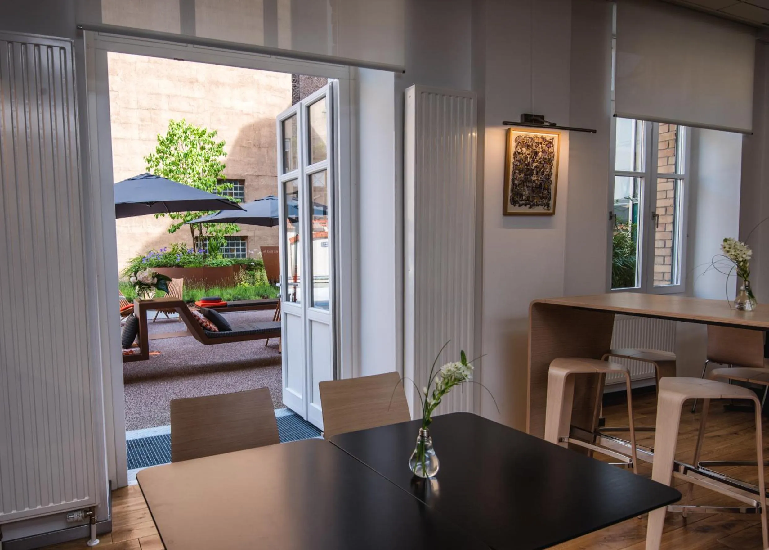 Restaurant/places to eat in Ciarus