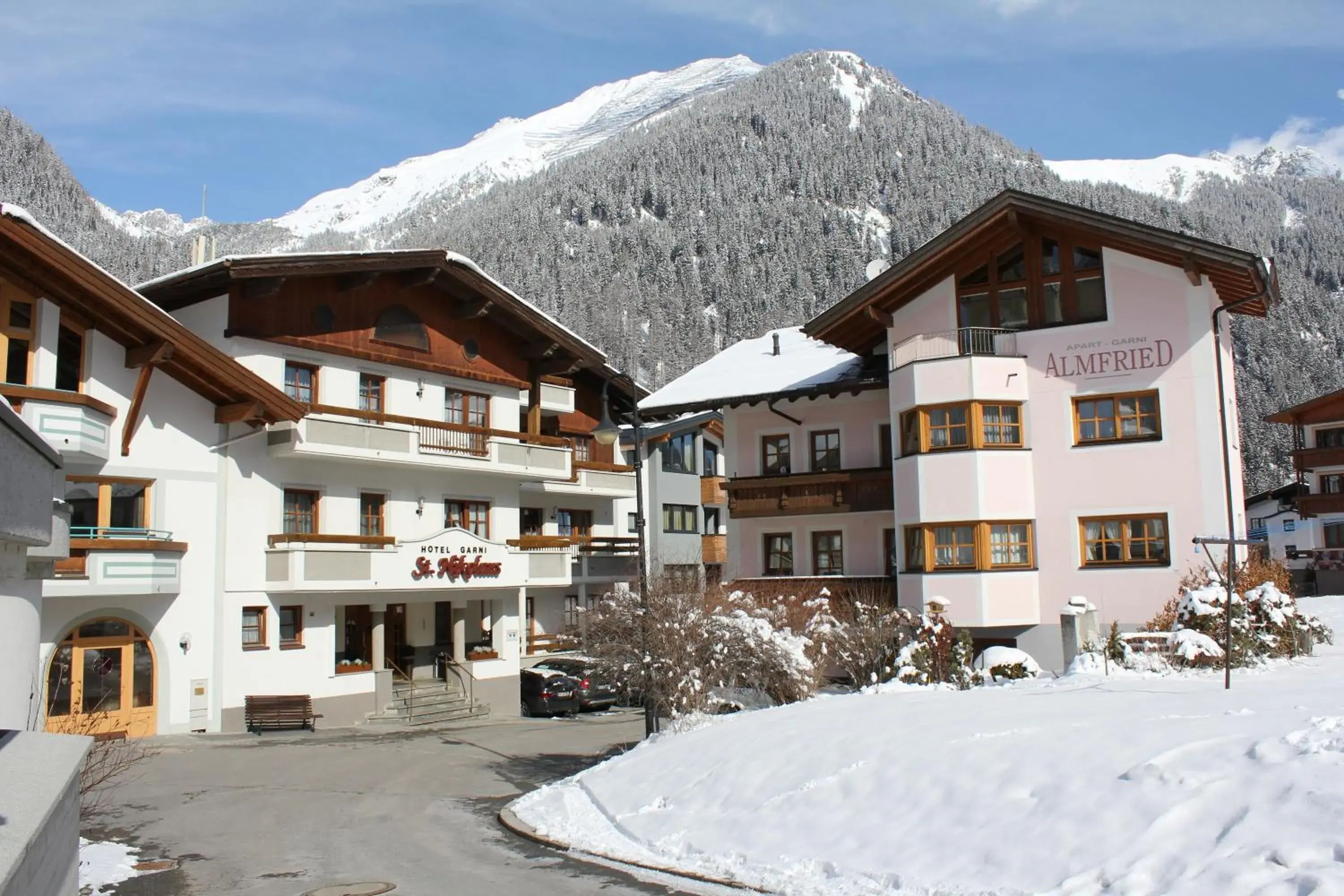 Property building, Winter in Hotel St. Nikolaus
