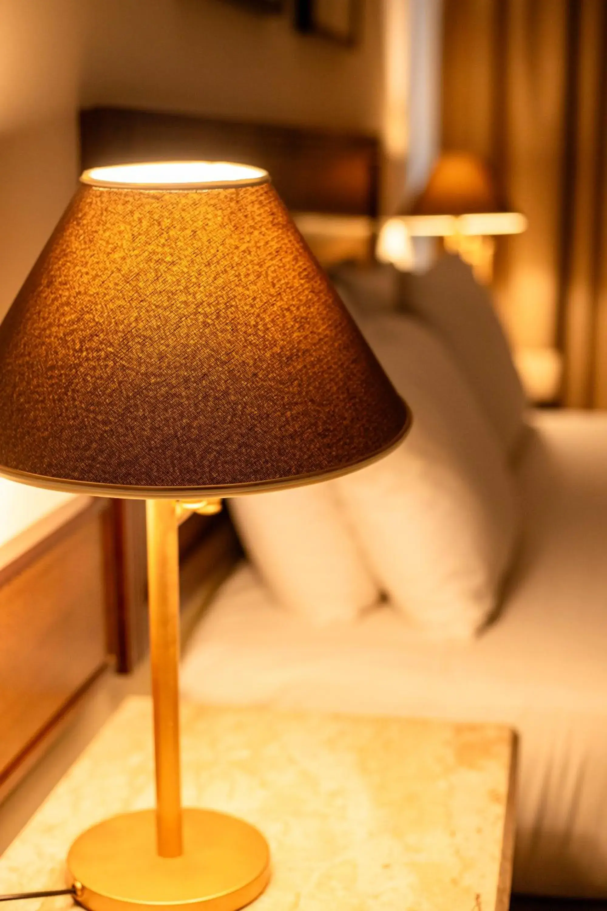 Bedroom, Bed in Metropolitan Hotel Bedroom, Bed in Metropolitan Hotel