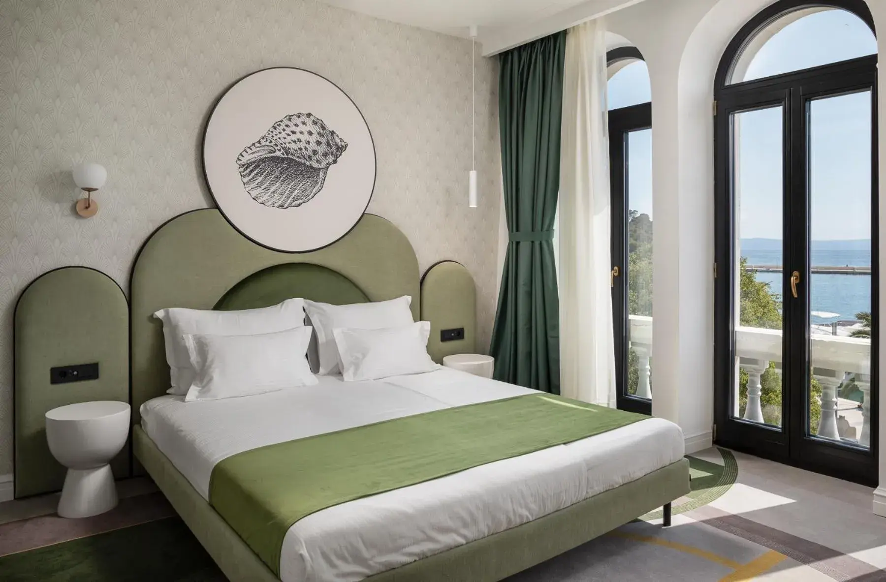 Bed in Heritage Hotel Porin Makarska Bed in Heritage Hotel Porin Makarska