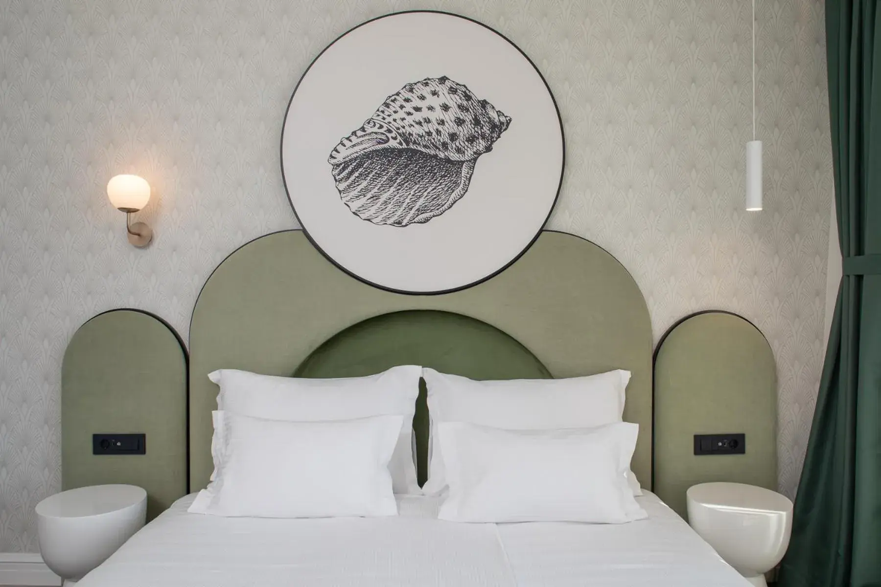 Bed in Heritage Hotel Porin Makarska Bed in Heritage Hotel Porin Makarska