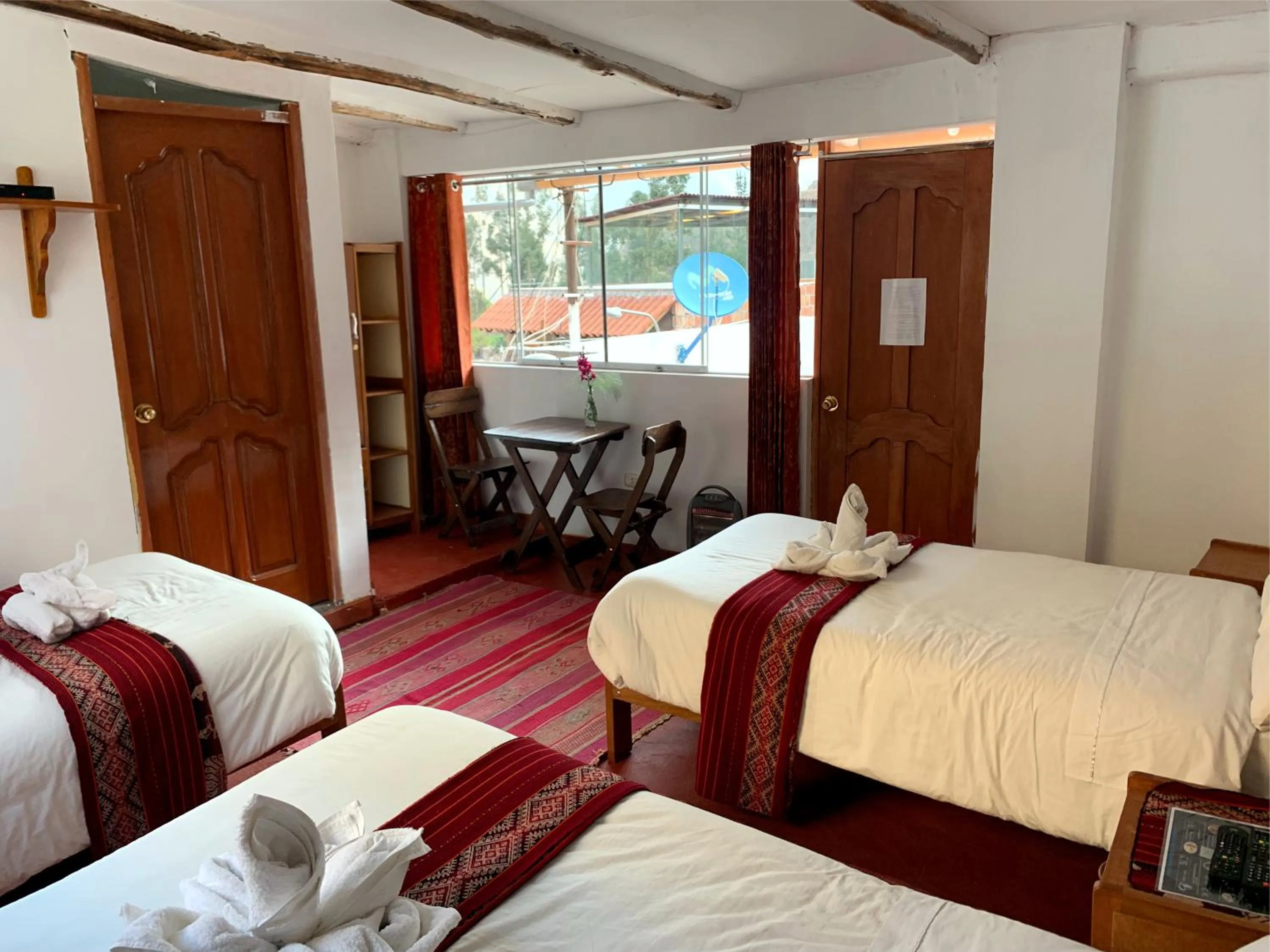 Bed in Inka Khawarina Tambo Lodge