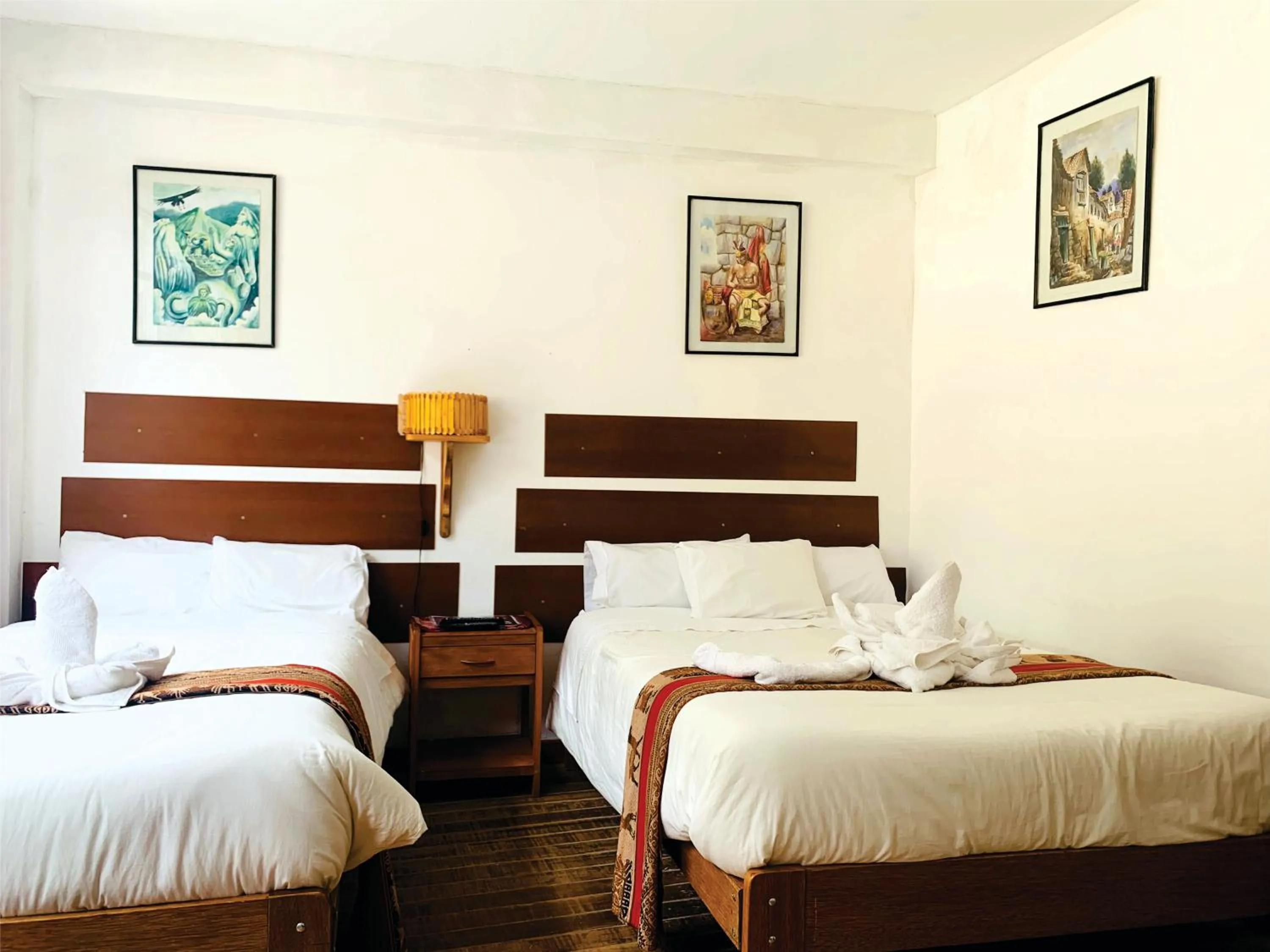 Bed in Inka Khawarina Tambo Lodge