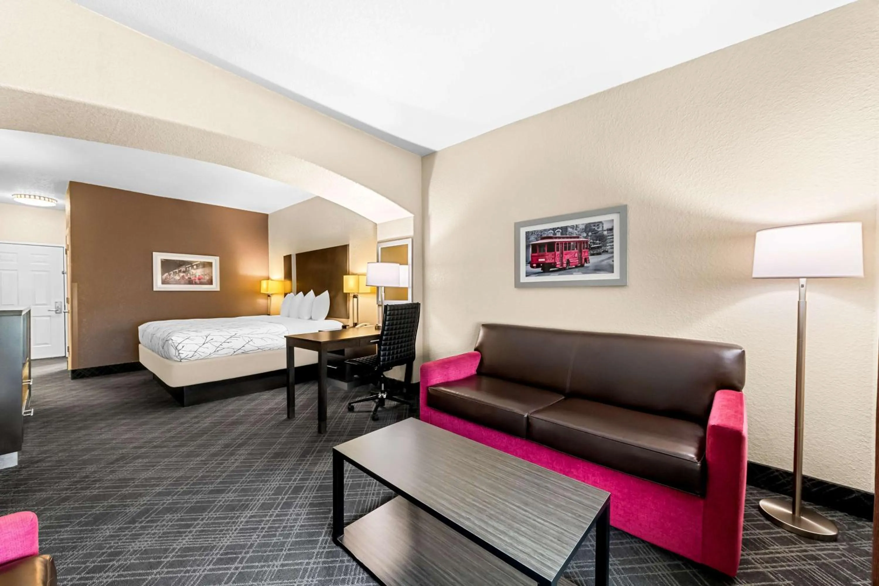 Photo of the whole room, Bed in Best Western Boerne Inn & Suites