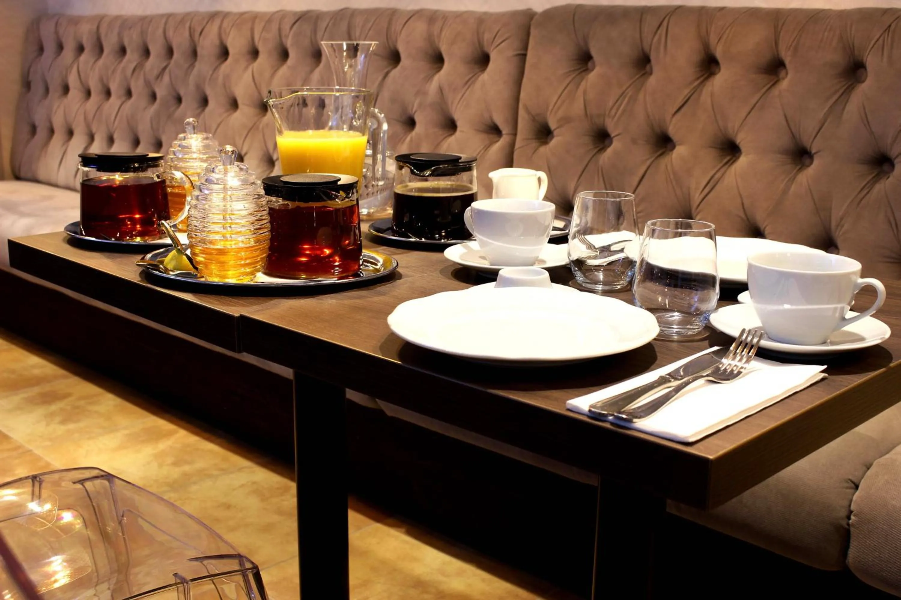 Buffet breakfast in Hotel Telč