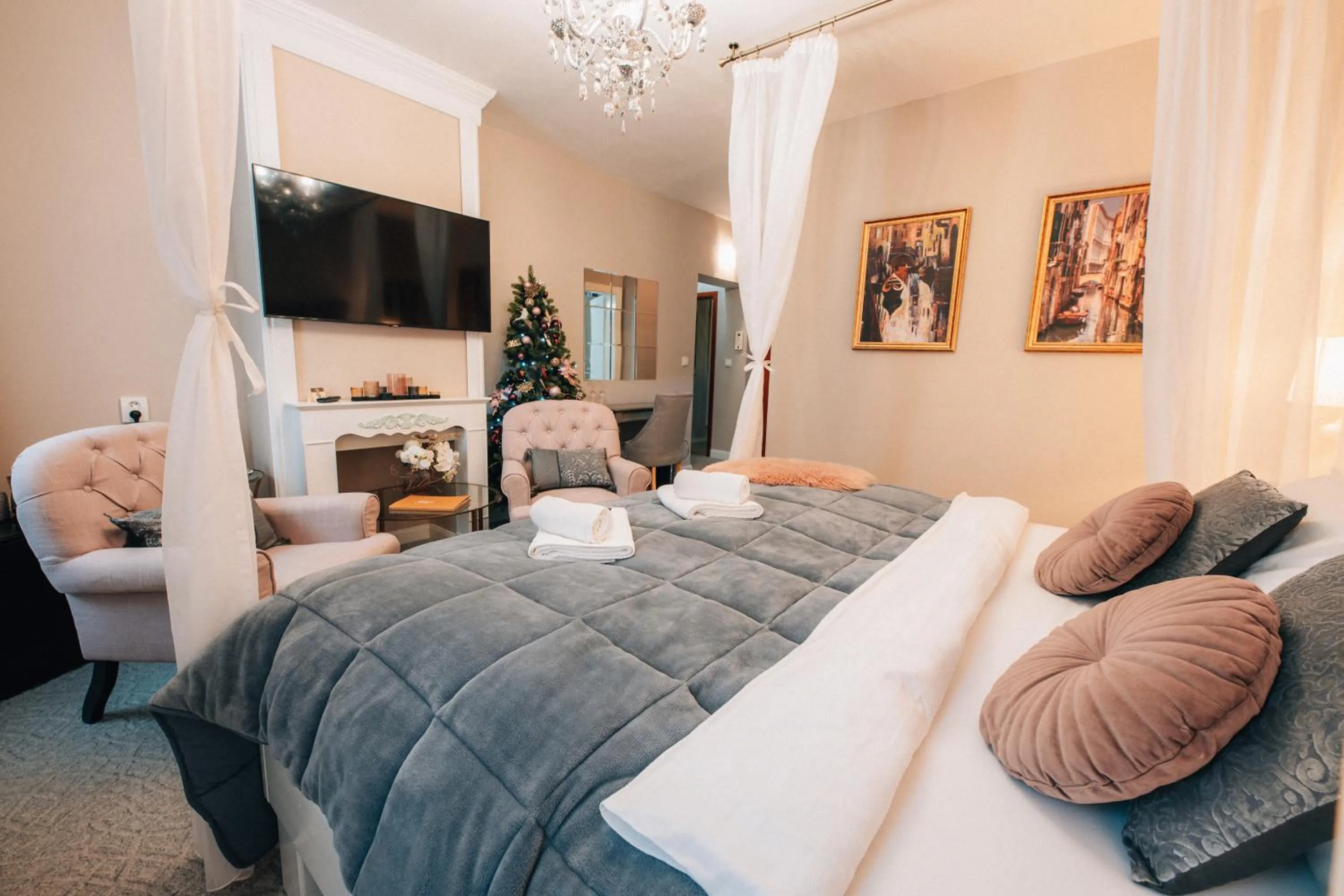 Bed in Hotel Telč