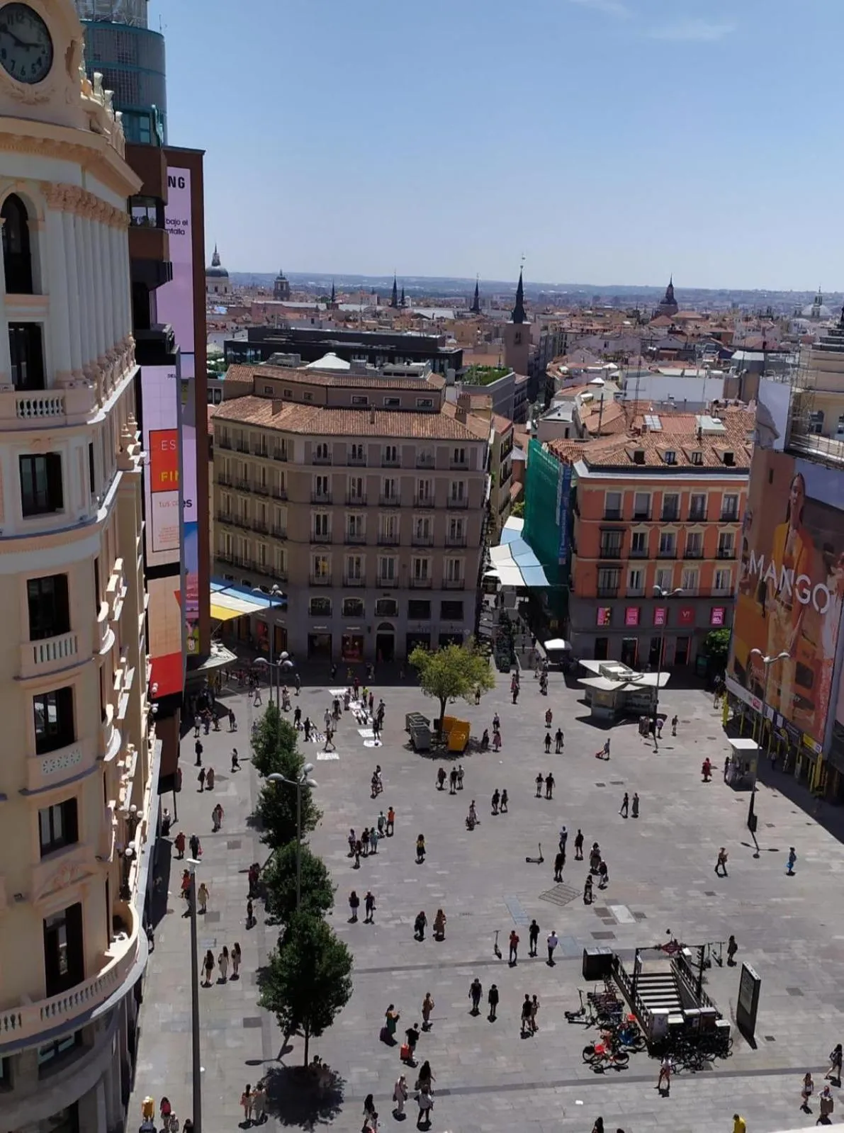 Neighbourhood in Hostal Miami