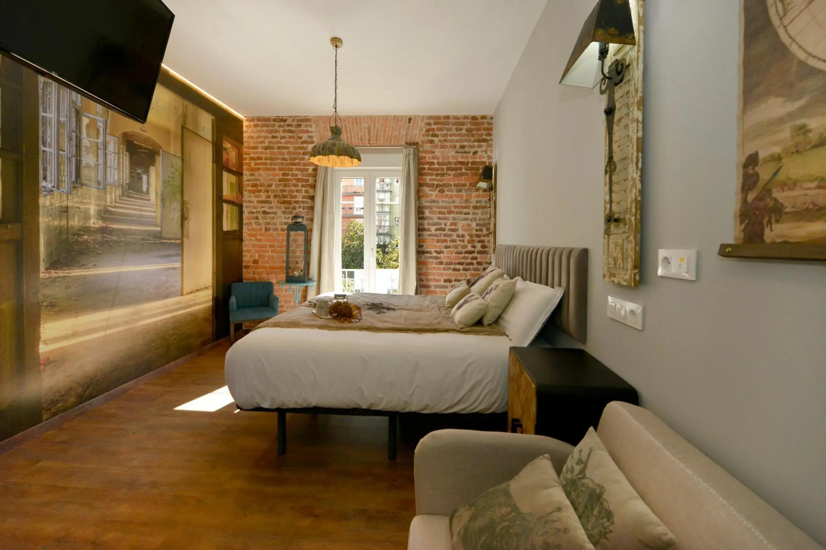 Photo of the whole room in Center Suite Santander Photo of the whole room in Center Suite Santander