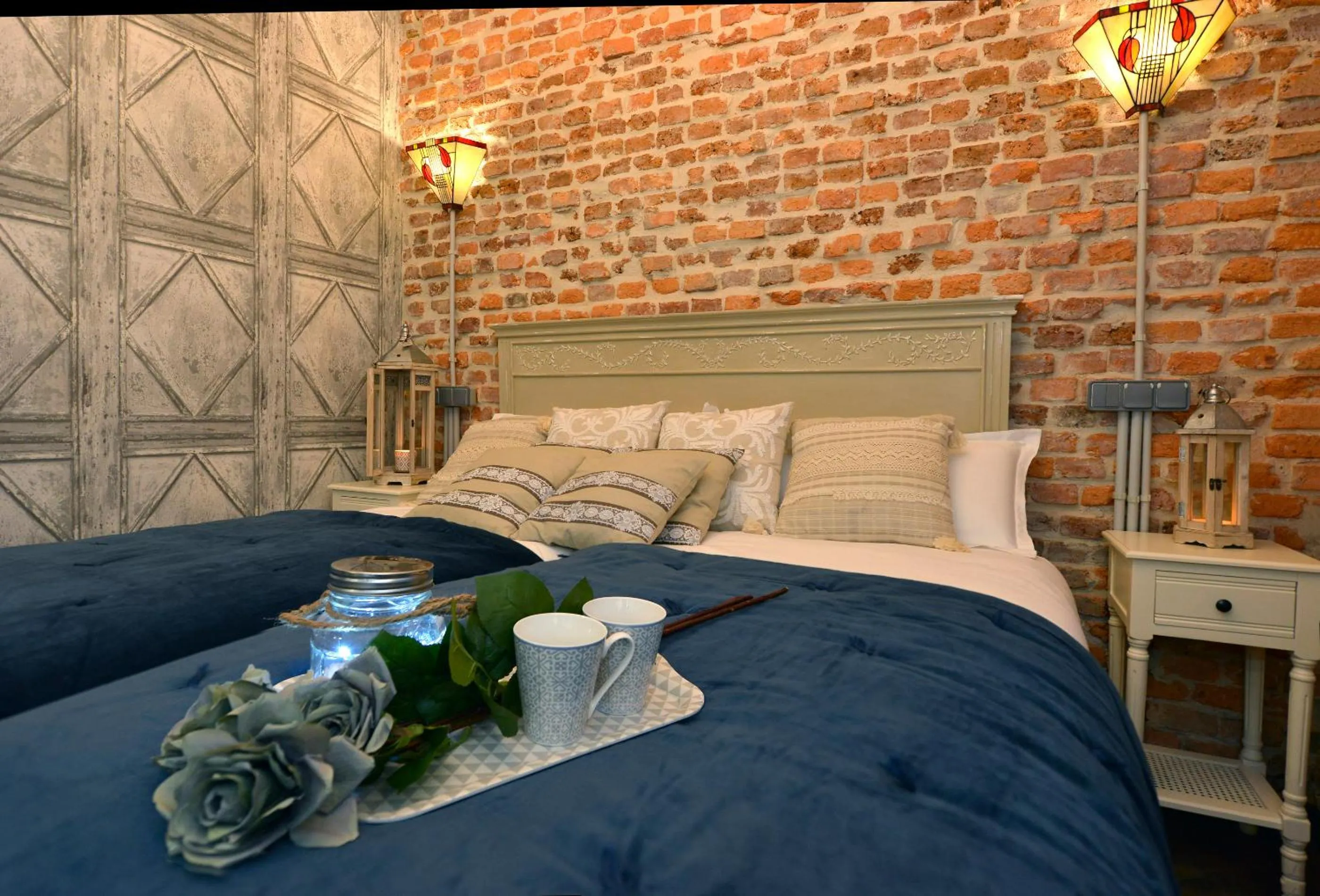 Bed in Center Suite Santander