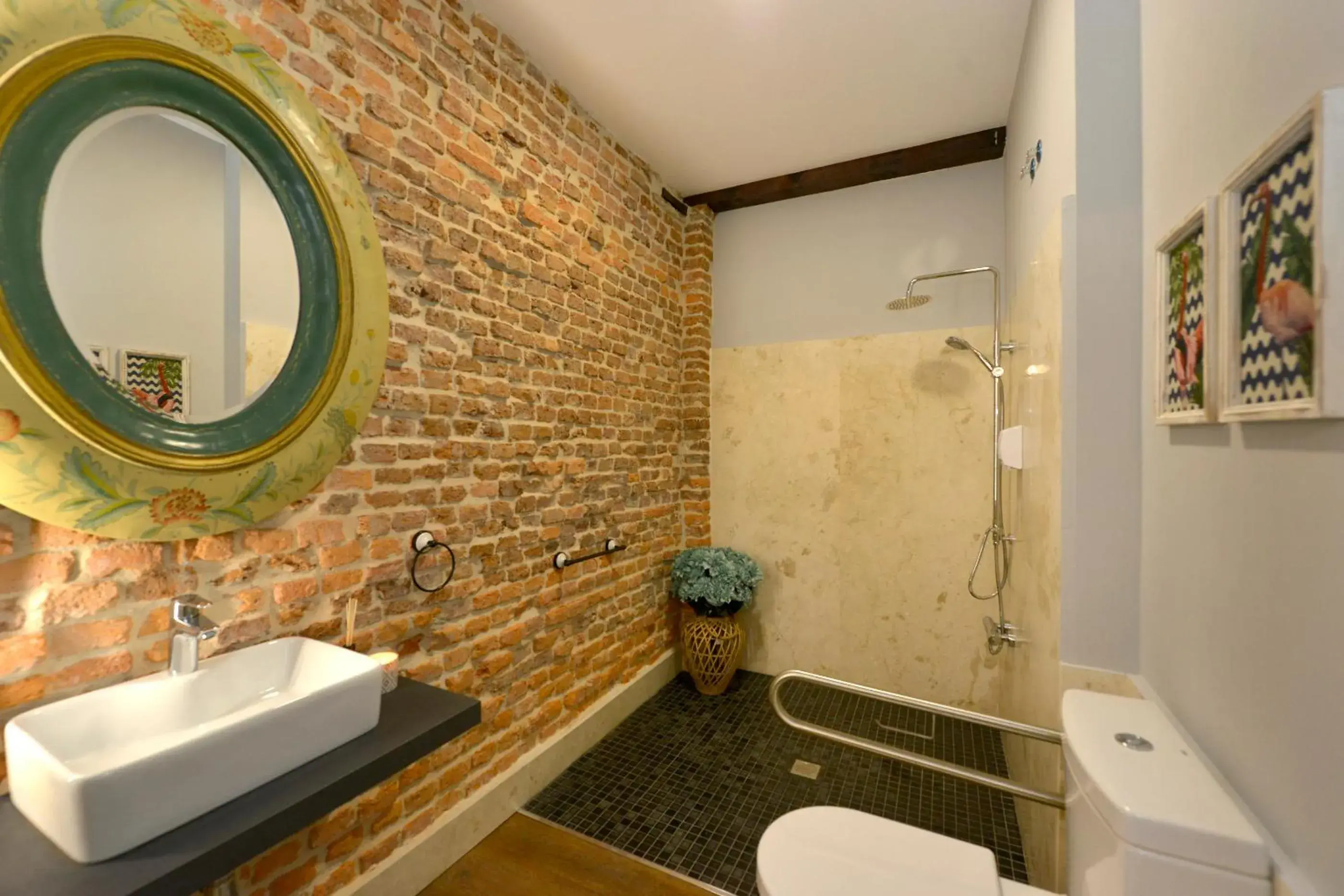 Bathroom in Center Suite Santander Bathroom in Center Suite Santander