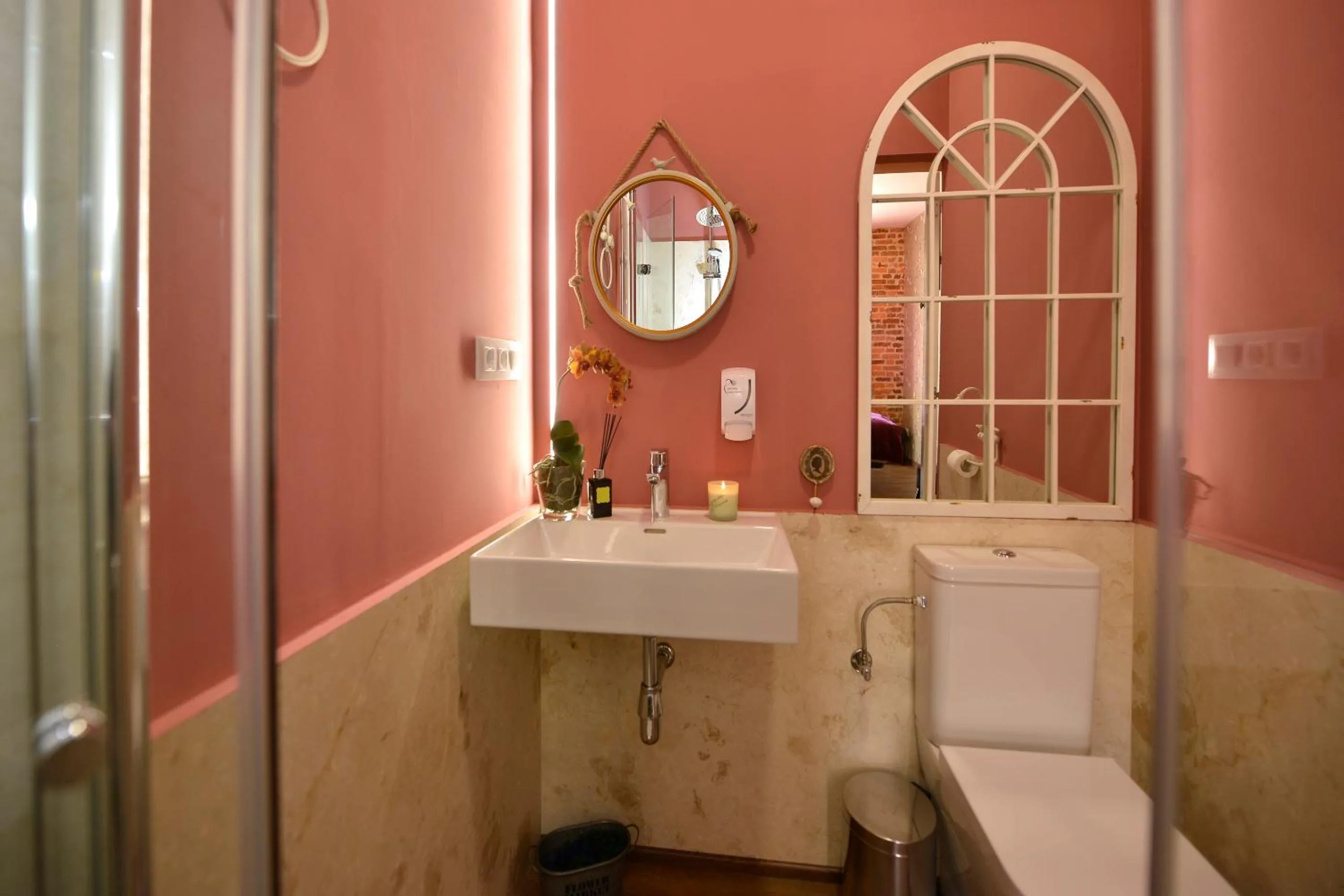 Bathroom in Center Suite Santander