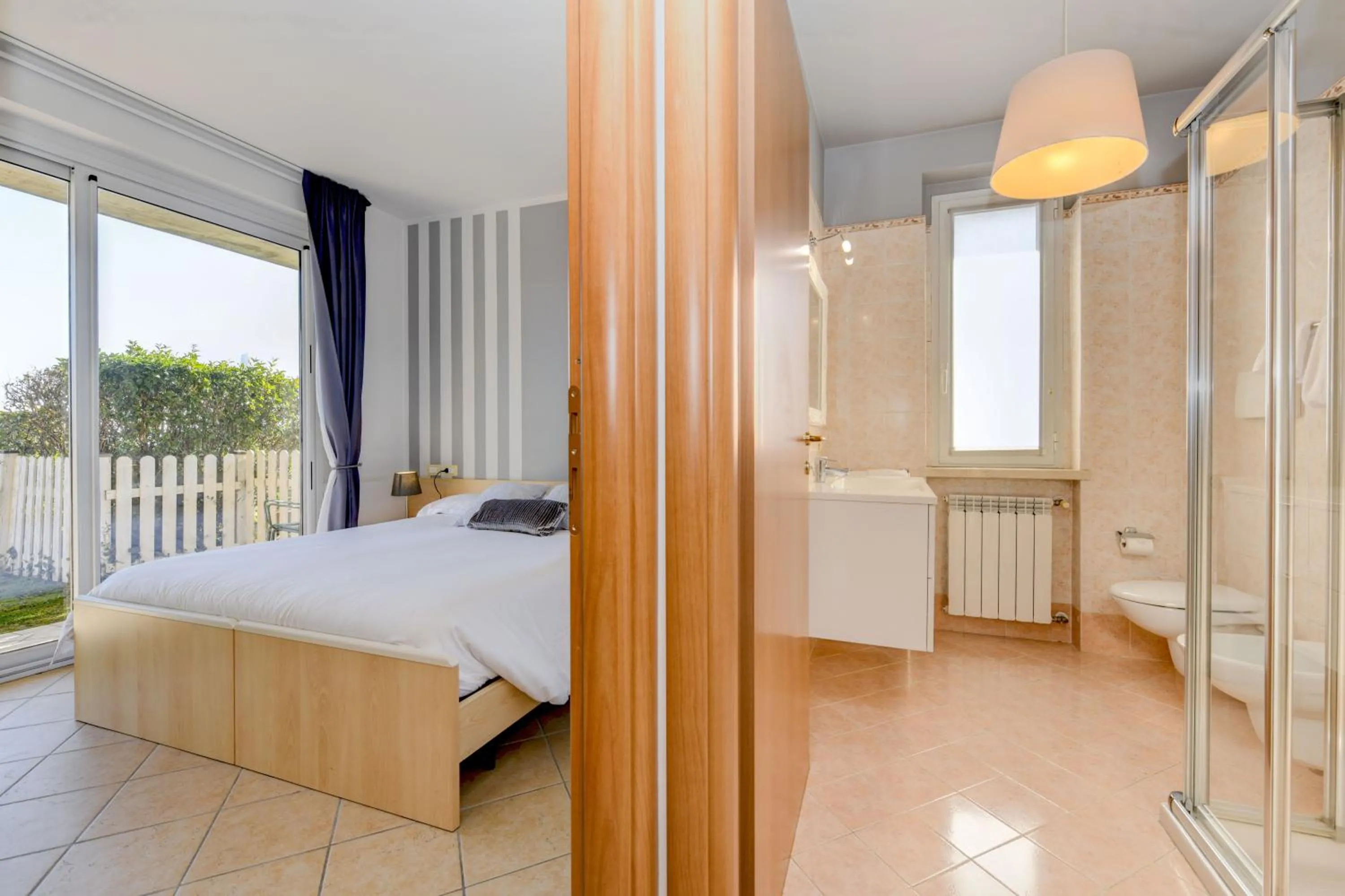 Bathroom, Bed in Casa dei Pescatori