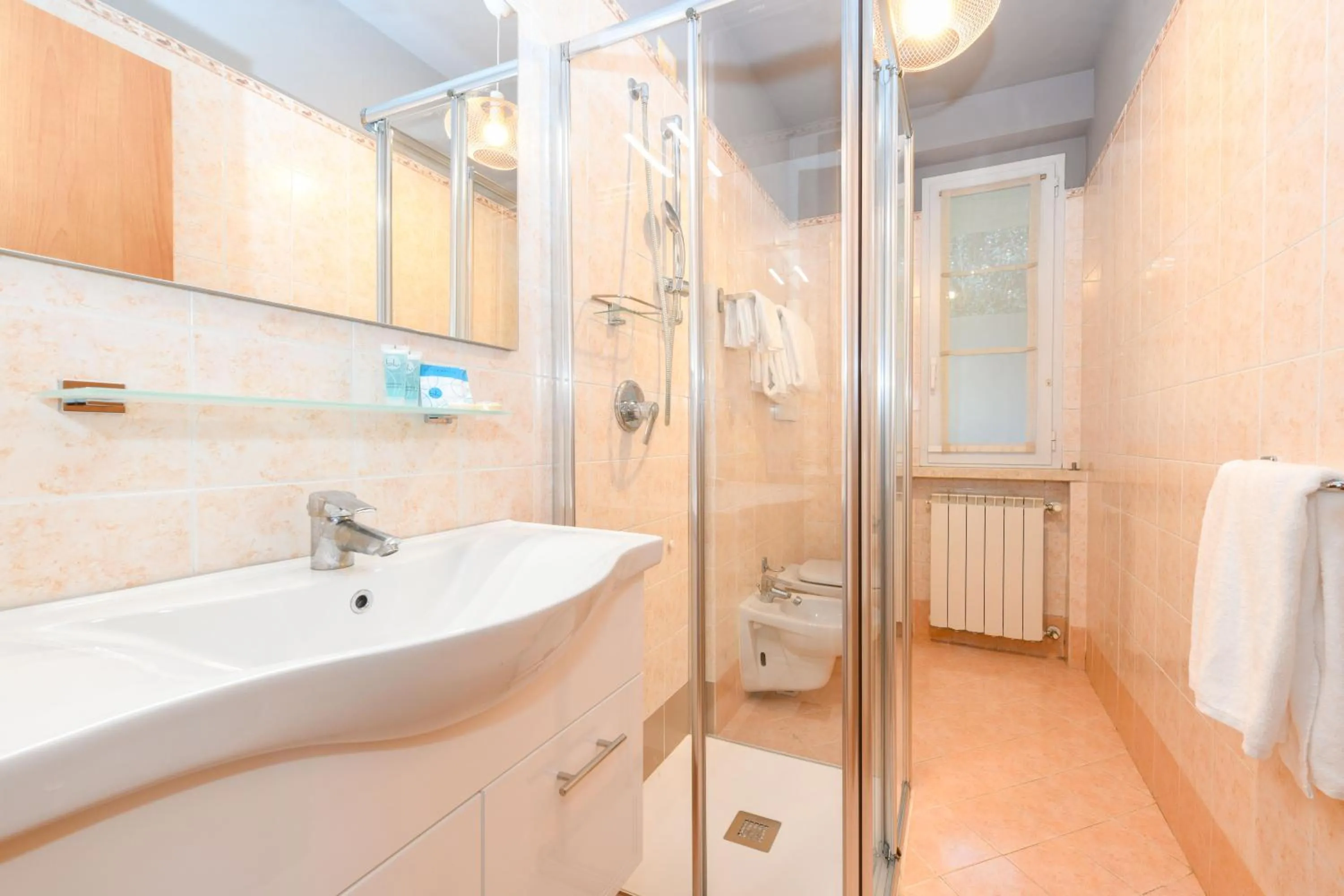 Shower in Casa dei Pescatori