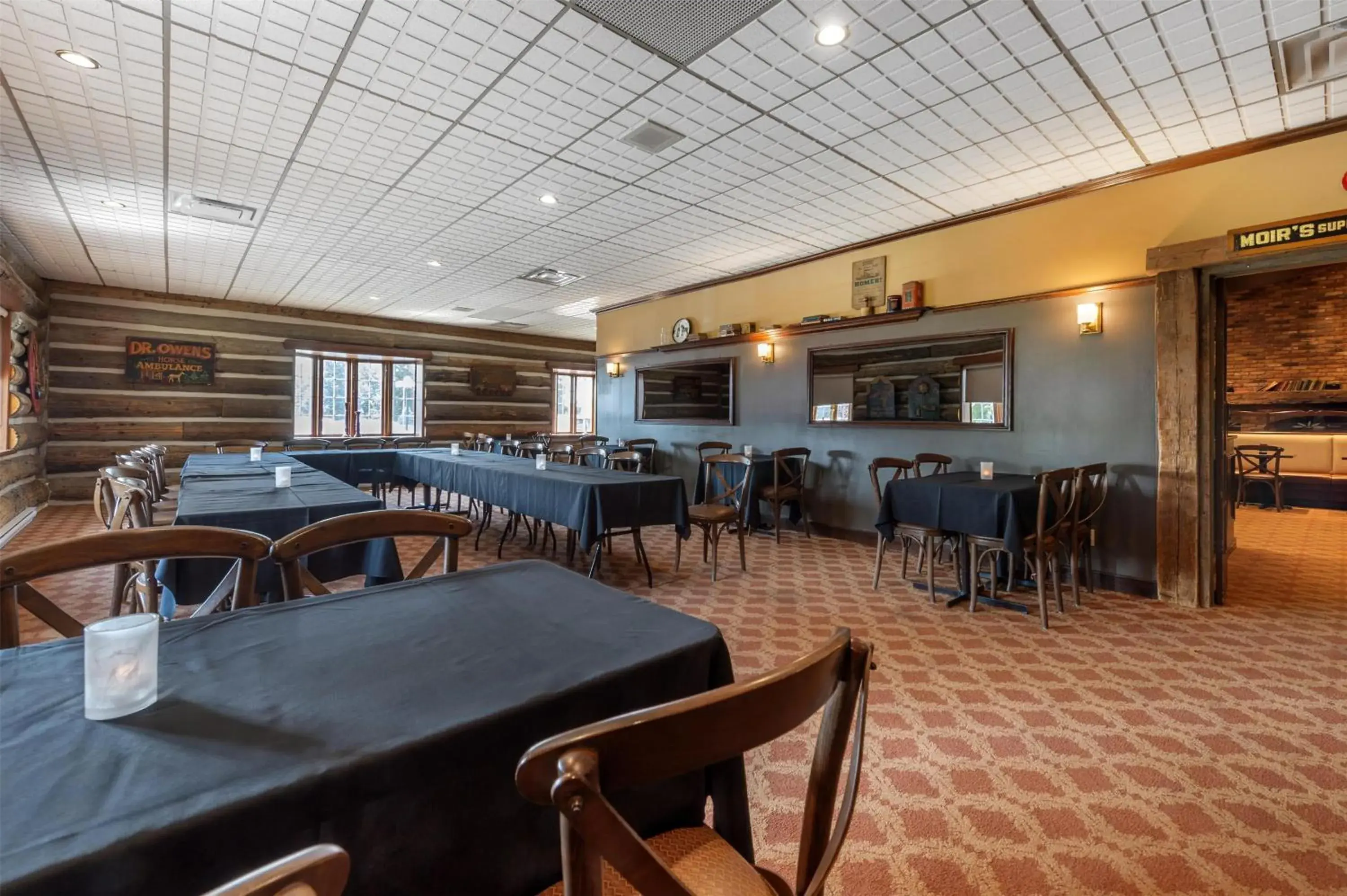 Breakfast in Best Western Parkway Inn & Conference Centre Breakfast in Best Western Parkway Inn & Conference Centre