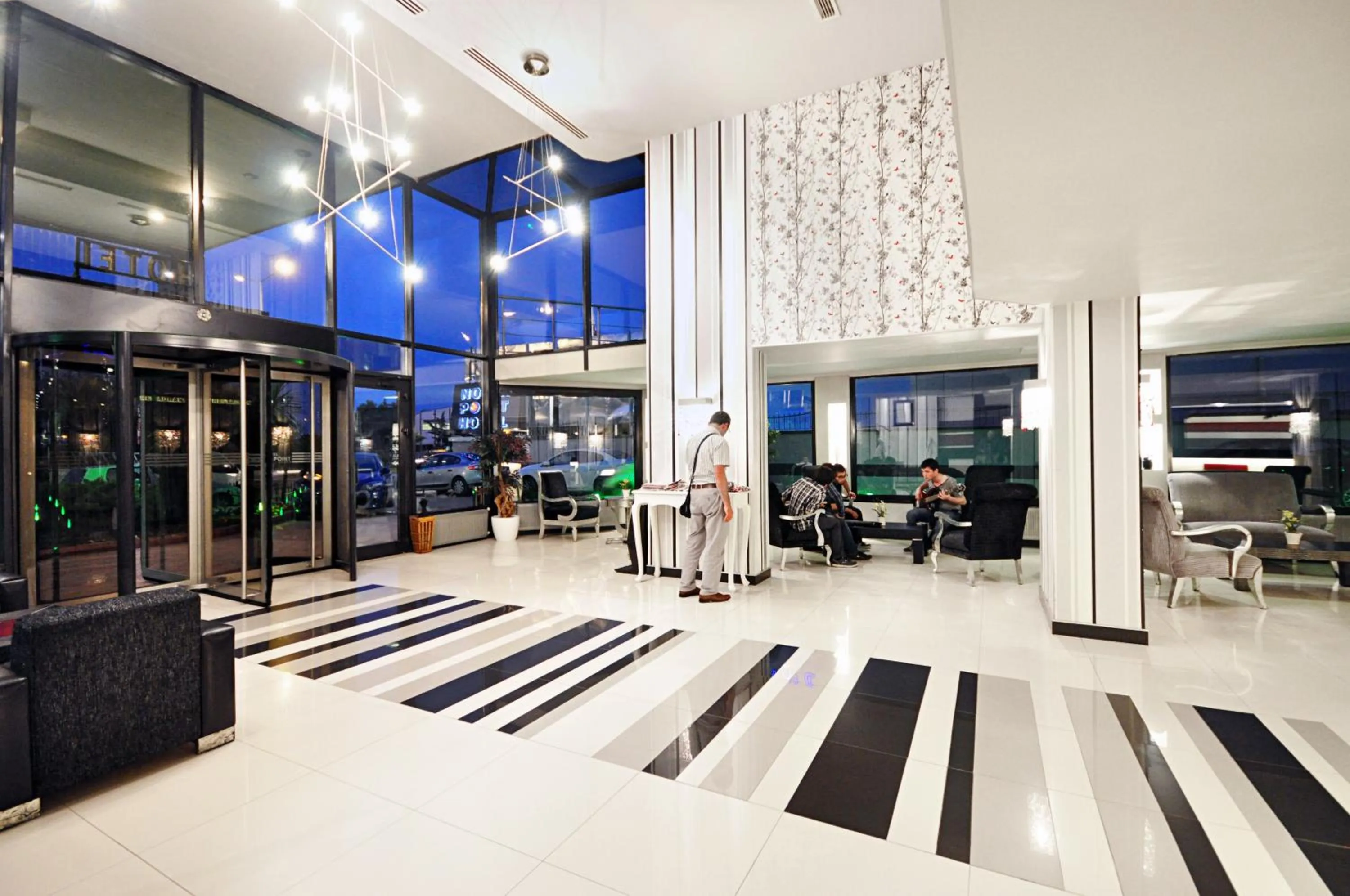 Lobby or reception in North Point Hotel